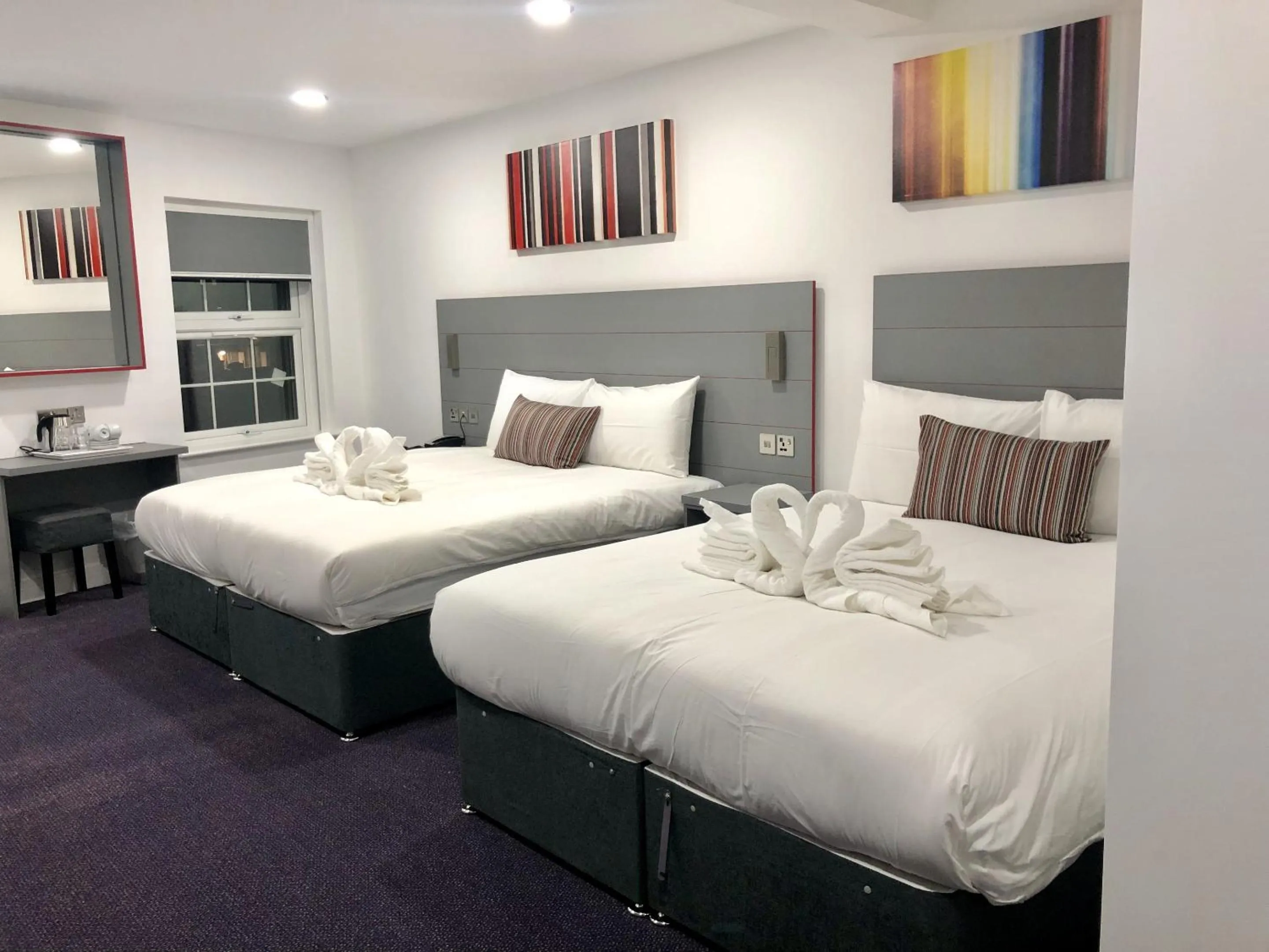 Bedroom, Bed in Ilford Hotel Goodmayes