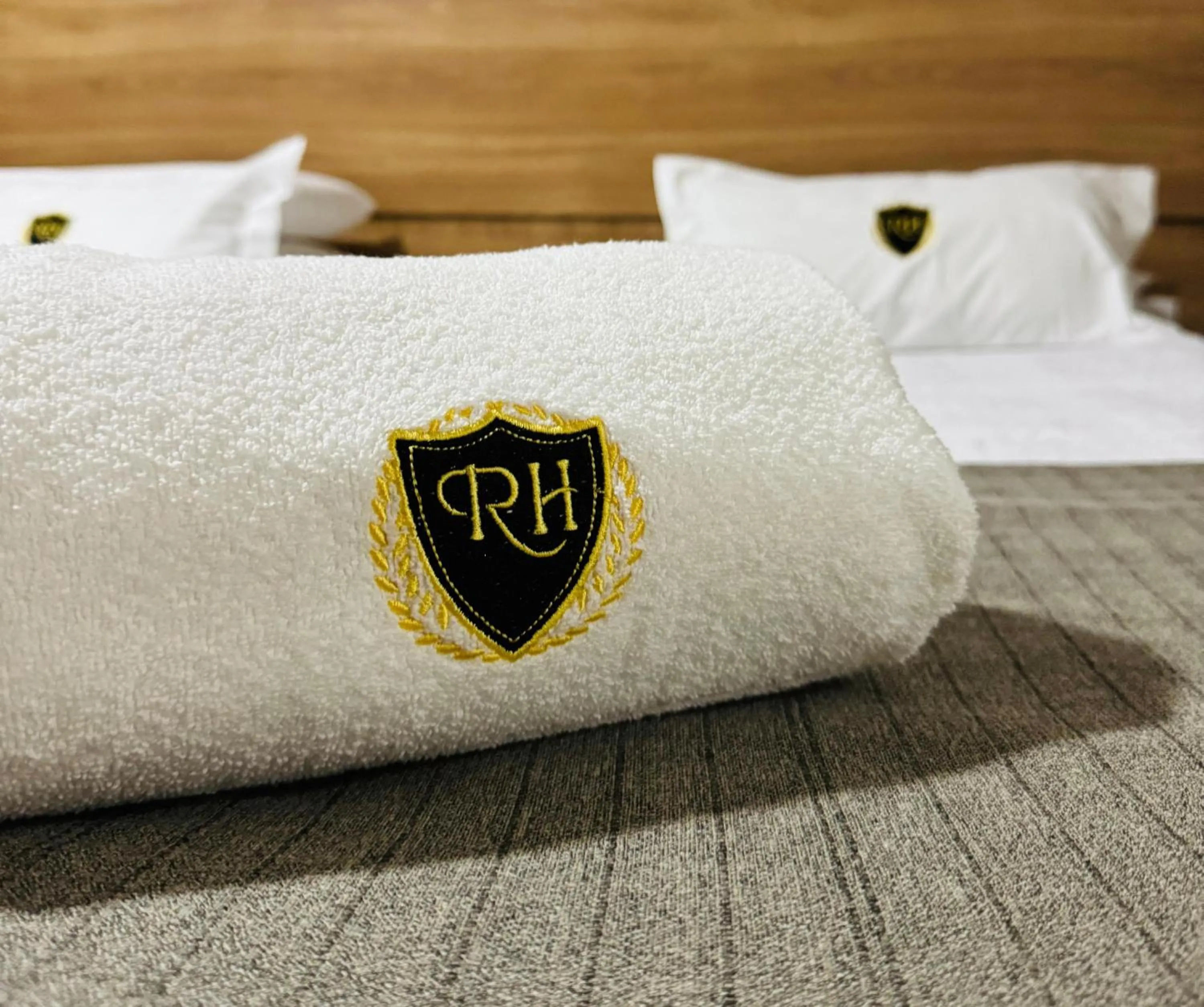 Bed in Riellis Center Hotel