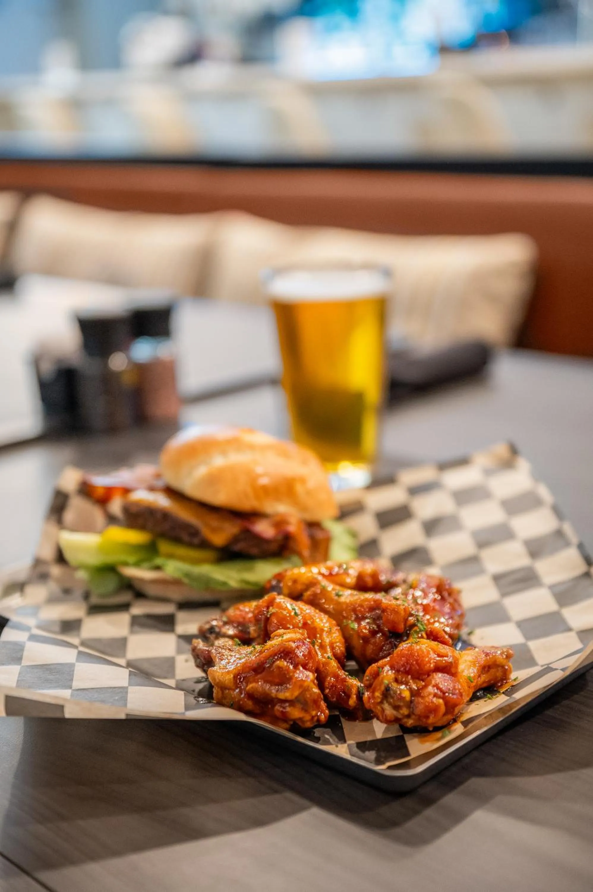 Restaurant/places to eat in Holiday Inn Gonzales by IHG