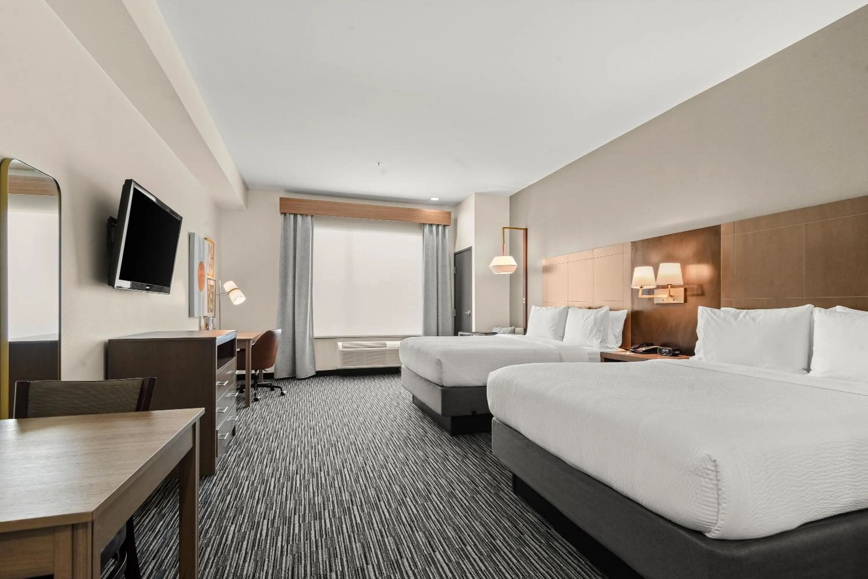 Bed in Holiday Inn Gonzales by IHG