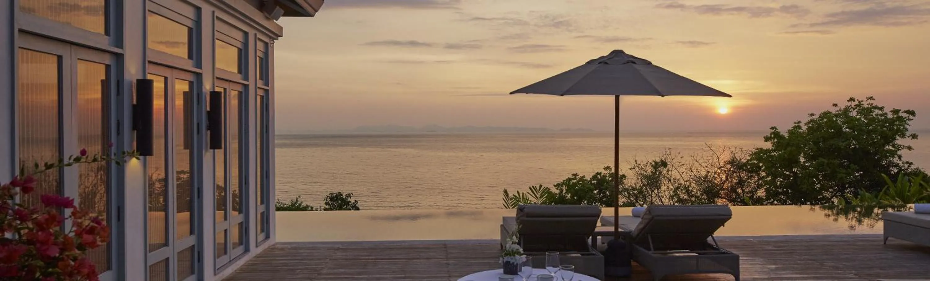 Restaurant/places to eat in Amatara Welleisure Resort