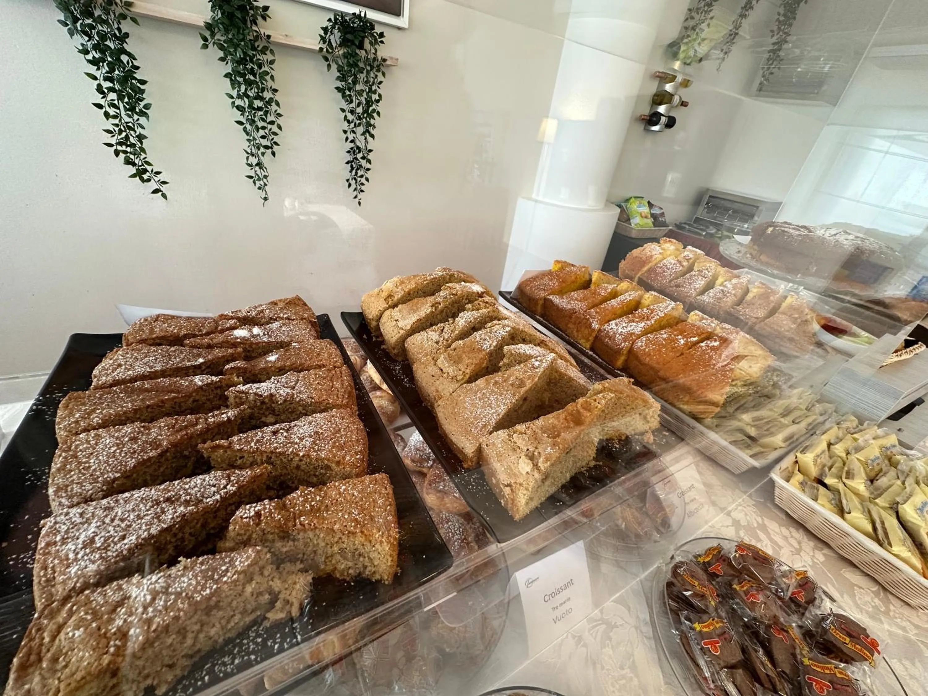 Food and drinks in Hotel Centrale