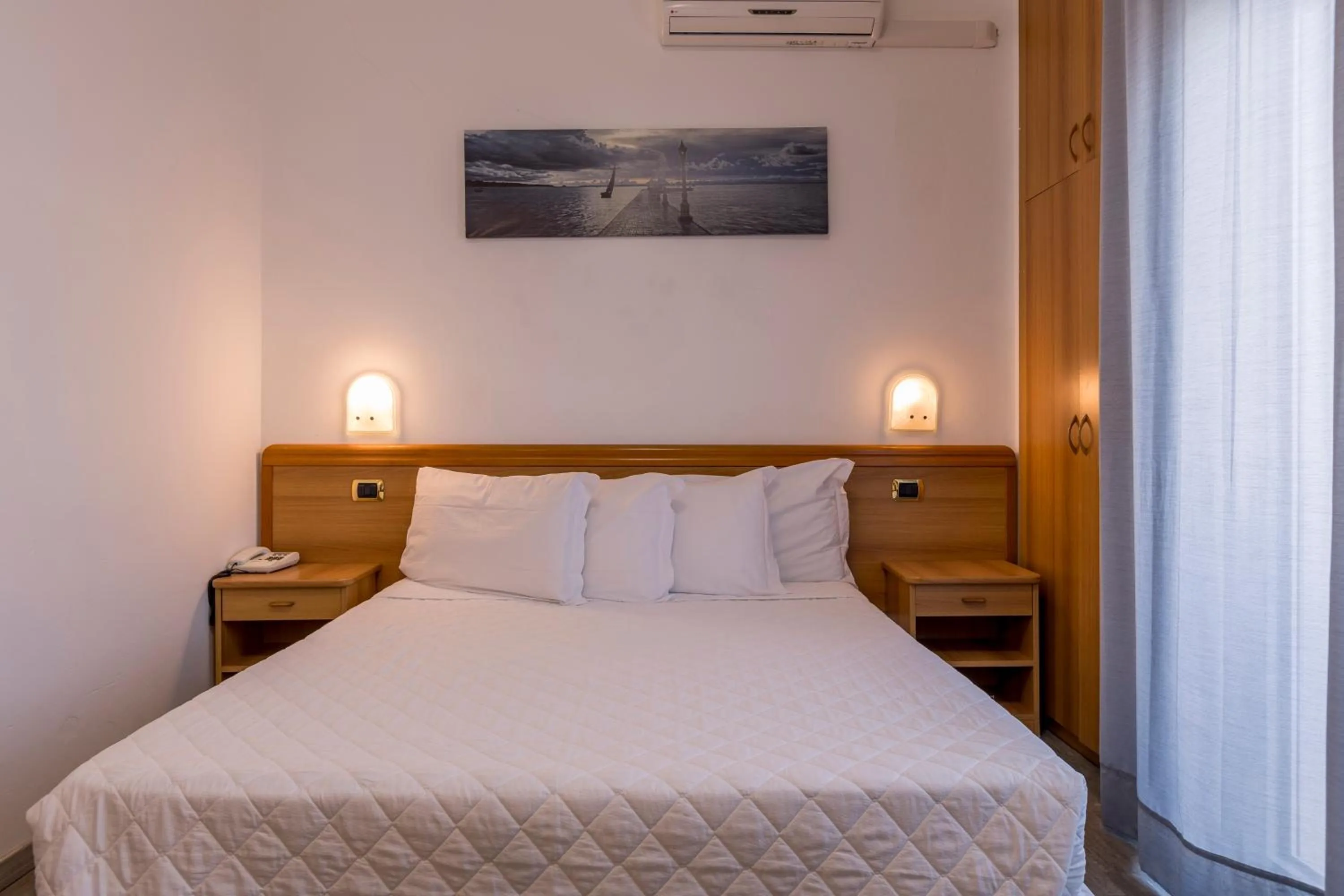 Bed in Hotel Centrale