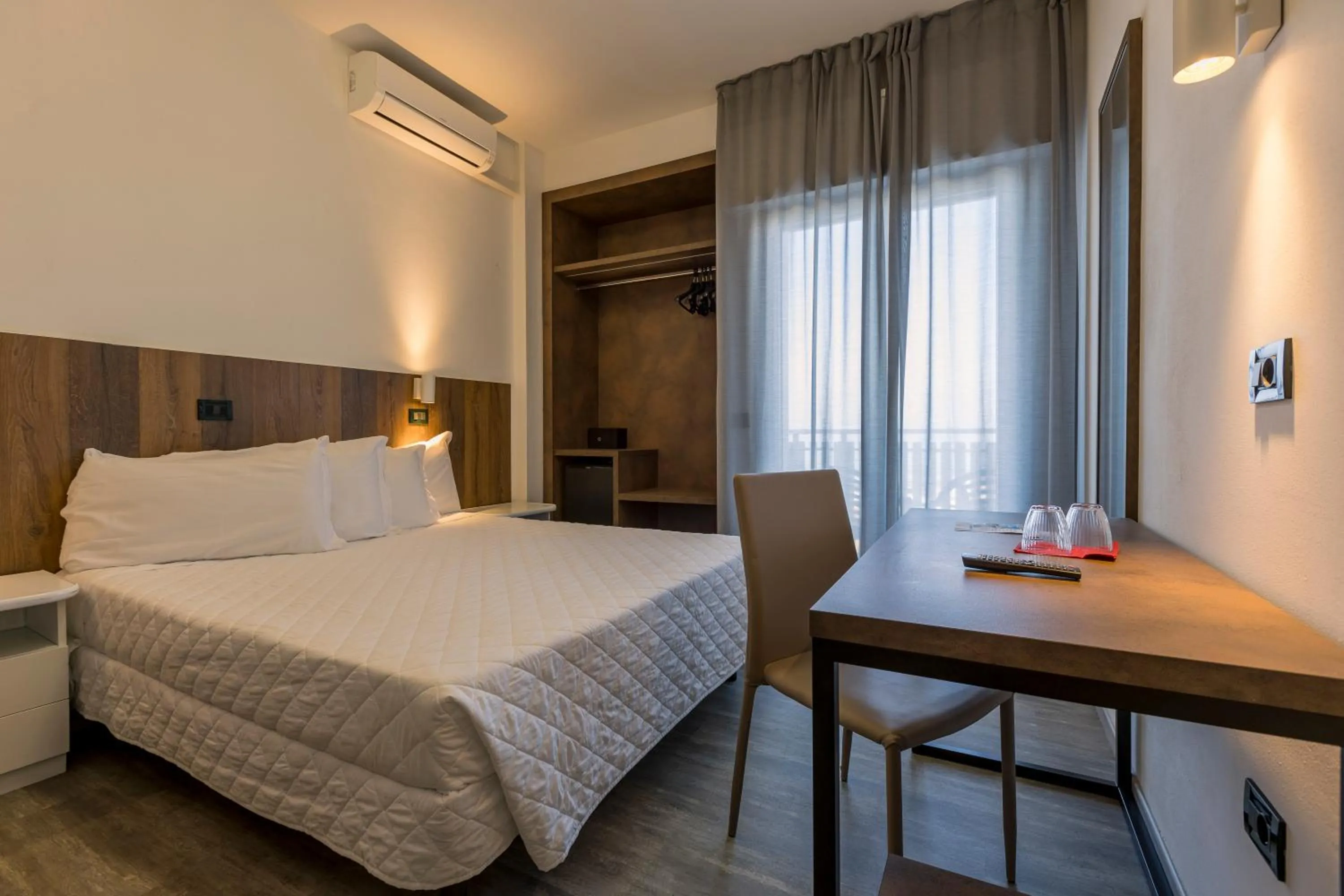 Bed in Hotel Centrale