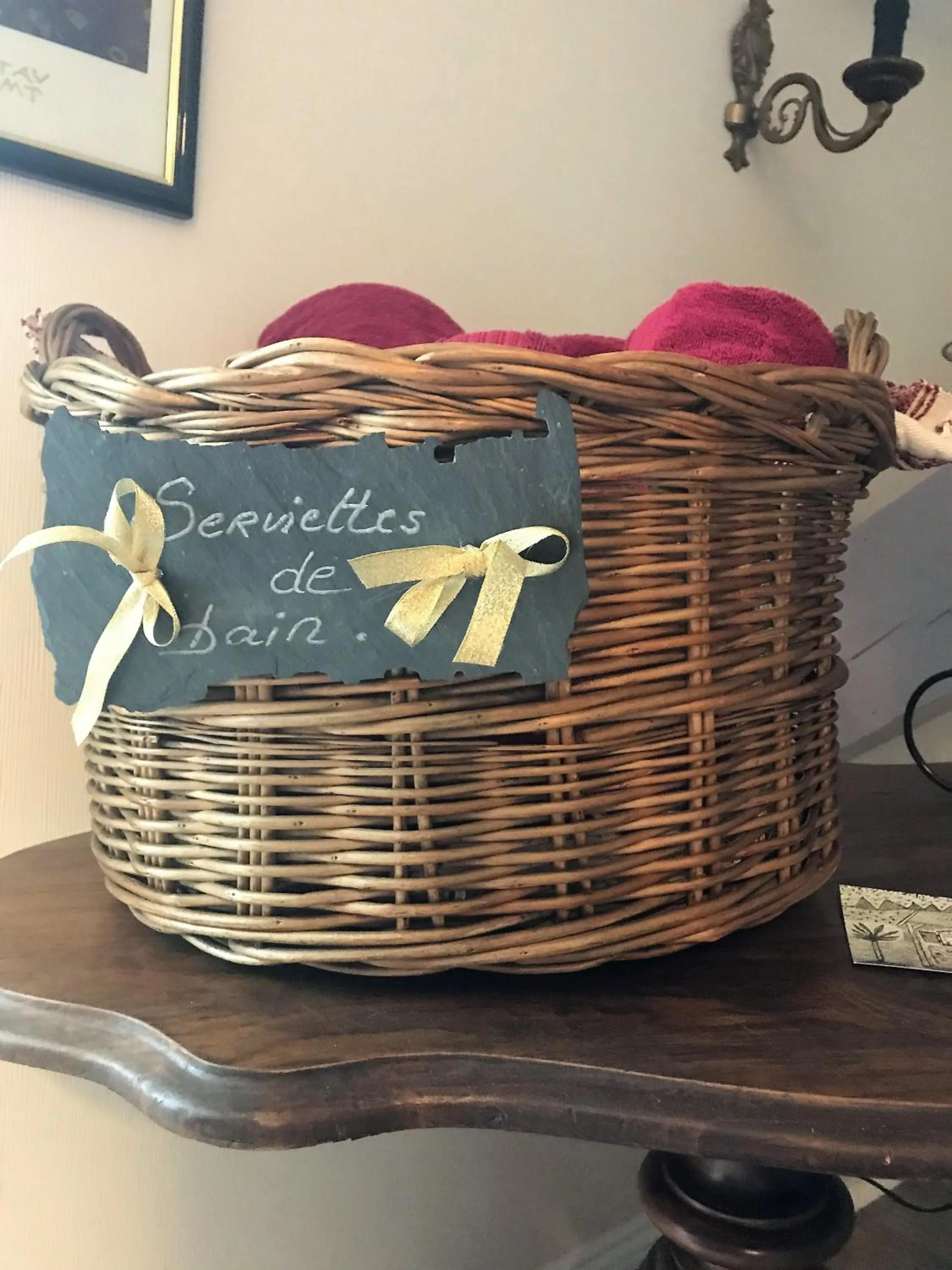 Decorative detail in La Roseraie