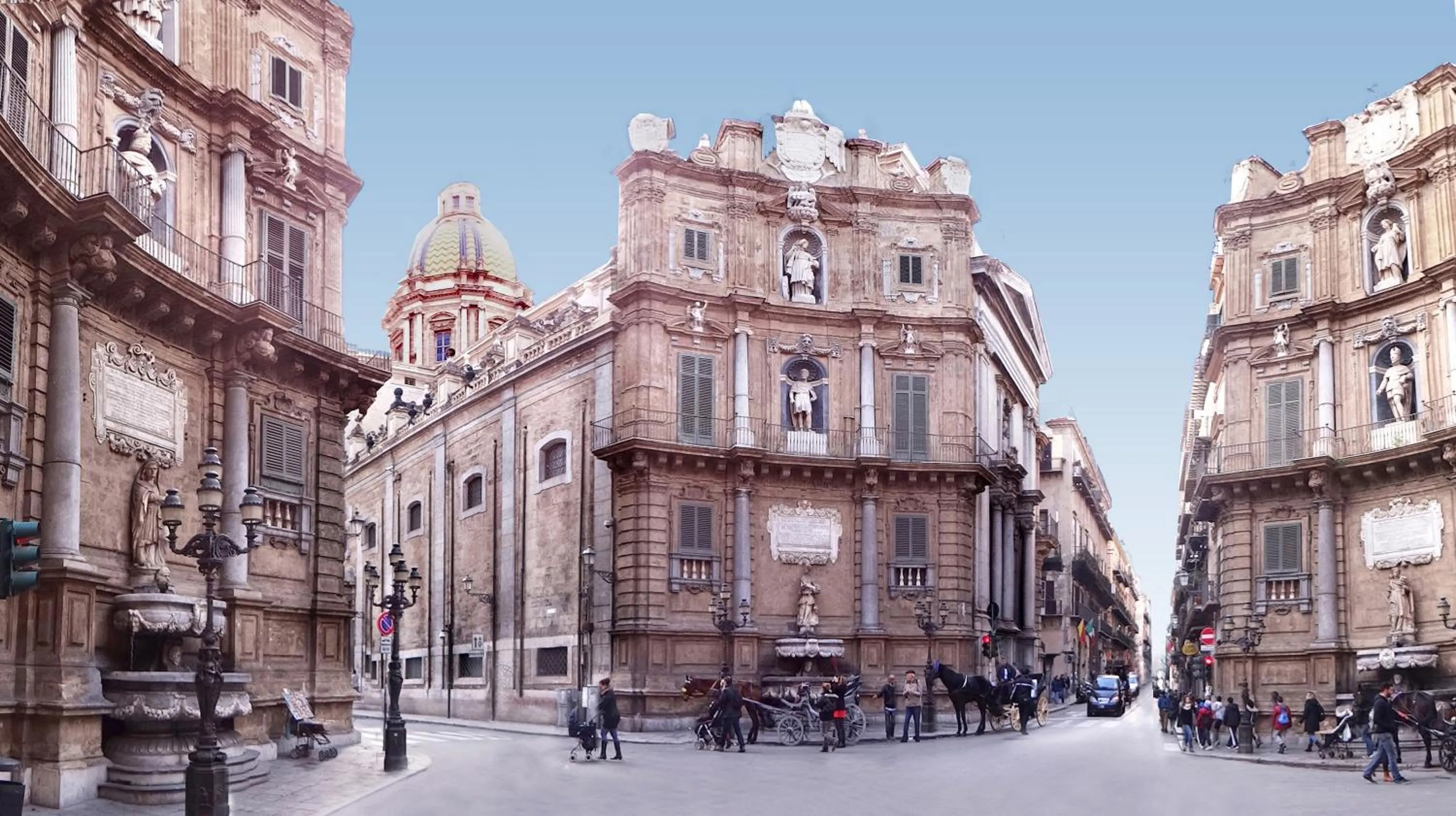 Nearby landmark in centruMaqueda