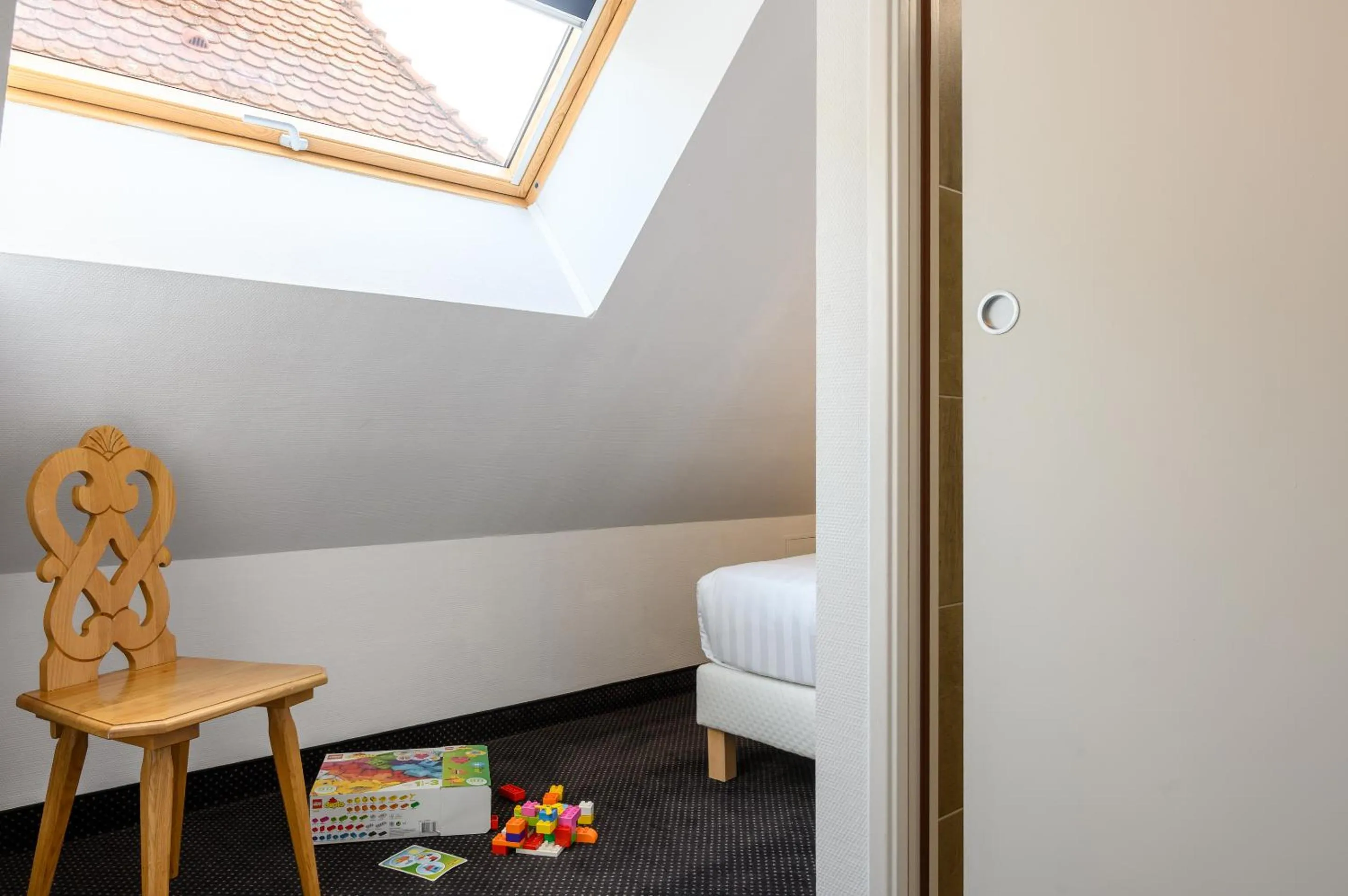 Bed in Hôtel le Saint Nicolas