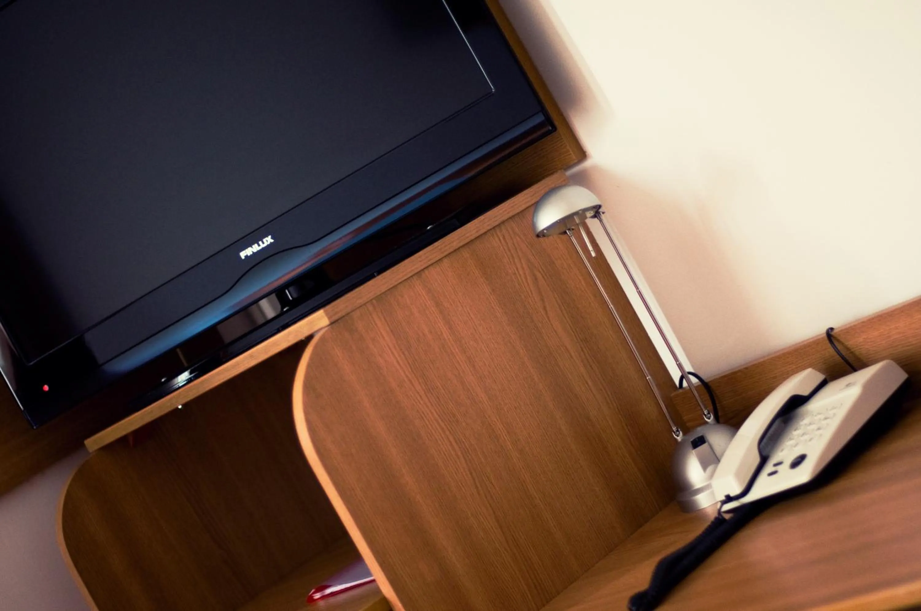 TV and multimedia in Hotel Est