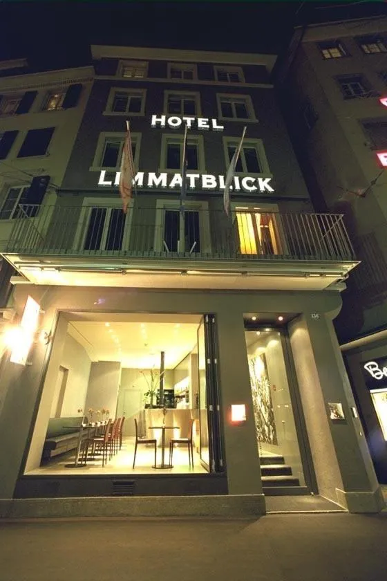 Facade/entrance in Hotel Limmatblick