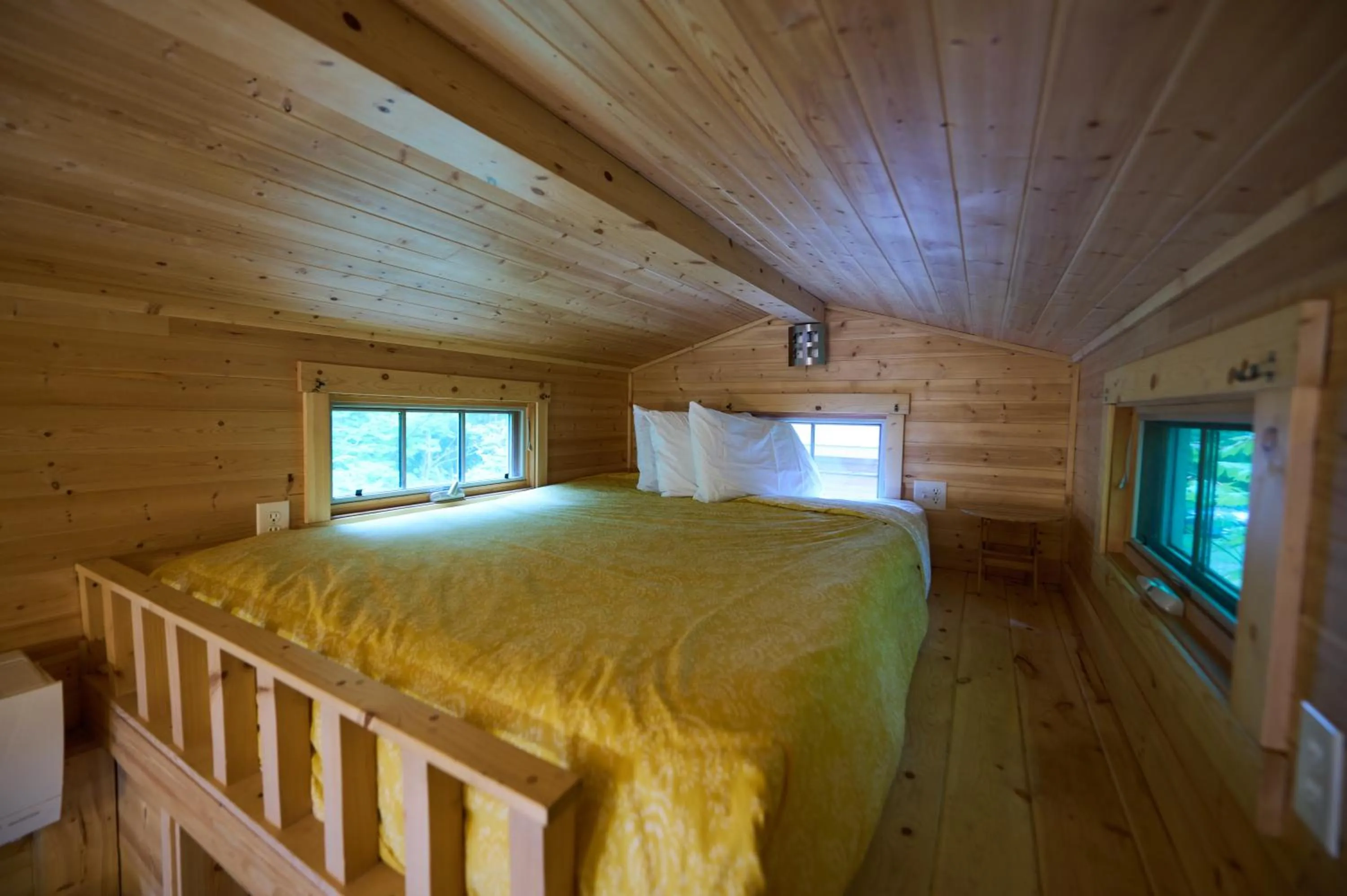Bed in Mt Hood Tiny House Village