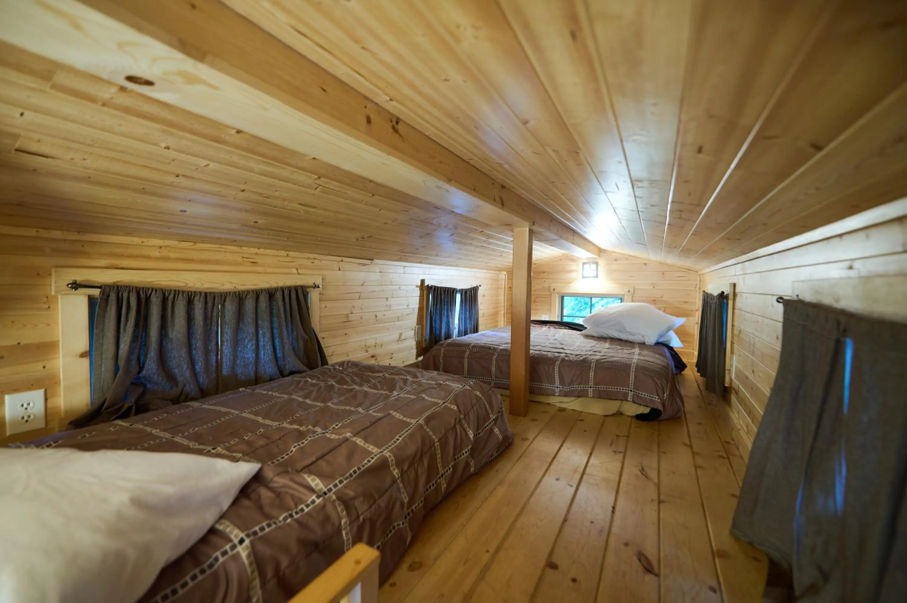 Bed in Mt Hood Tiny House Village