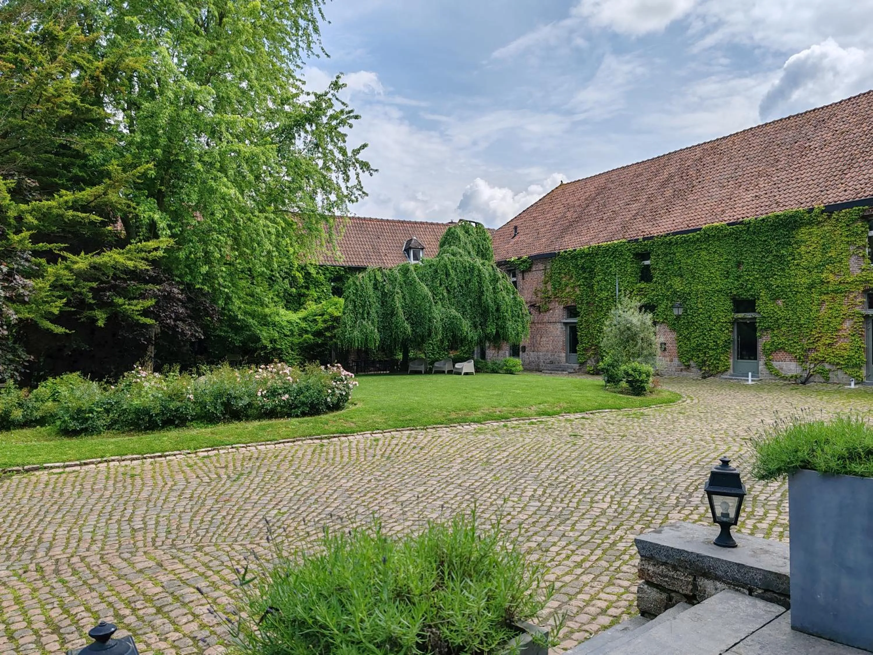 Natural landscape in LOGIS-Hôtel-Restaurant La Gentilhommière