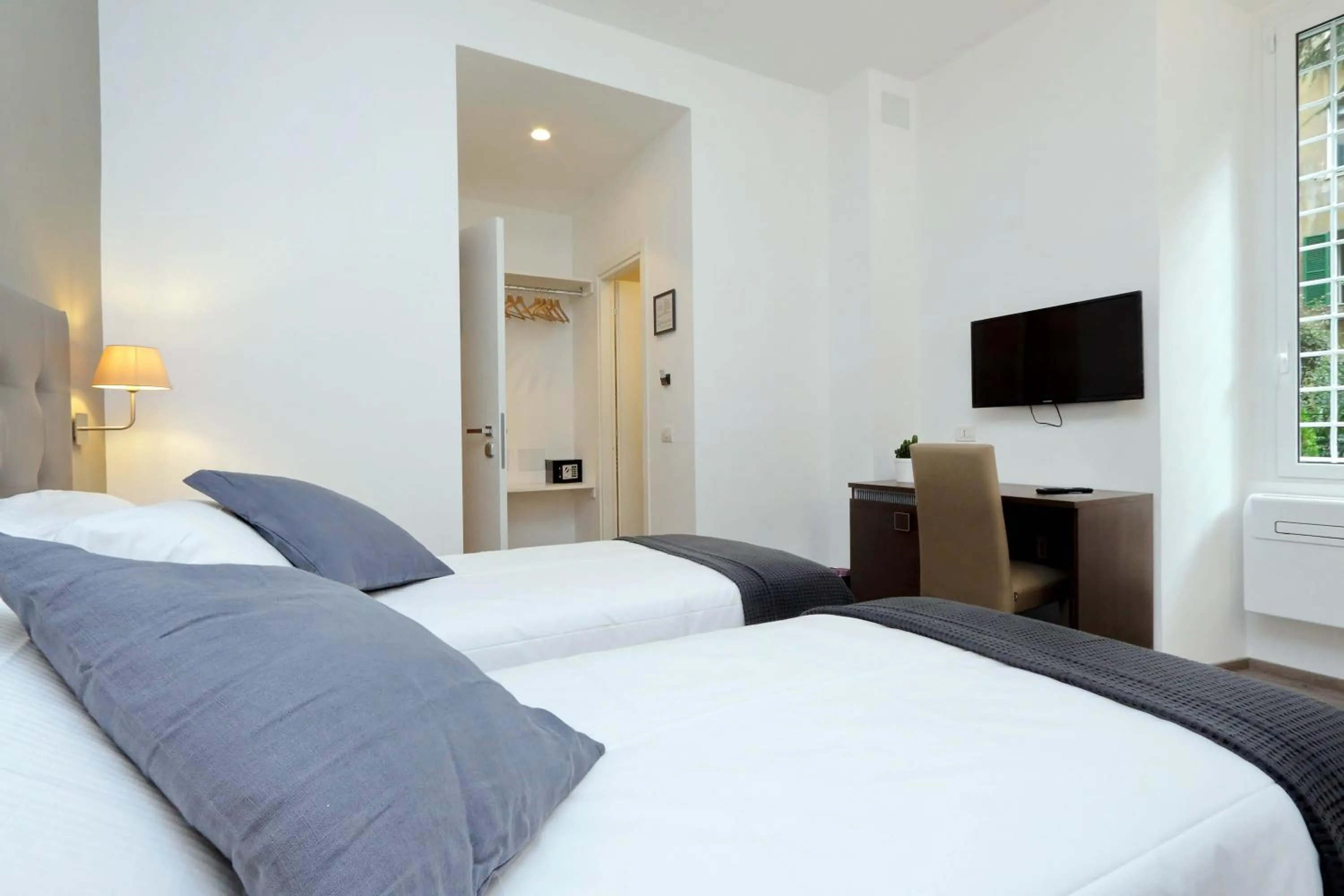 Bed in Victory Rooms