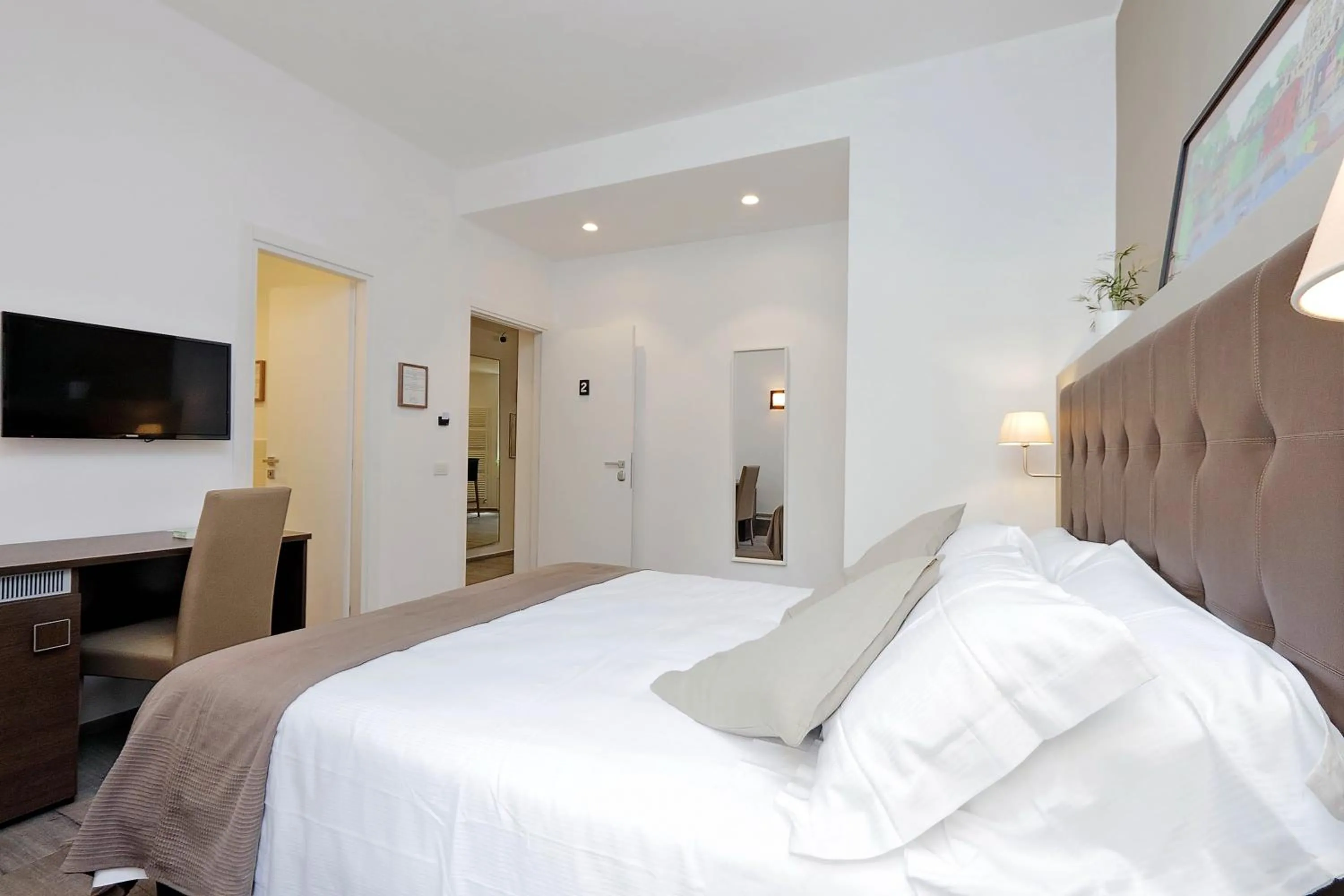 Bed in Victory Rooms