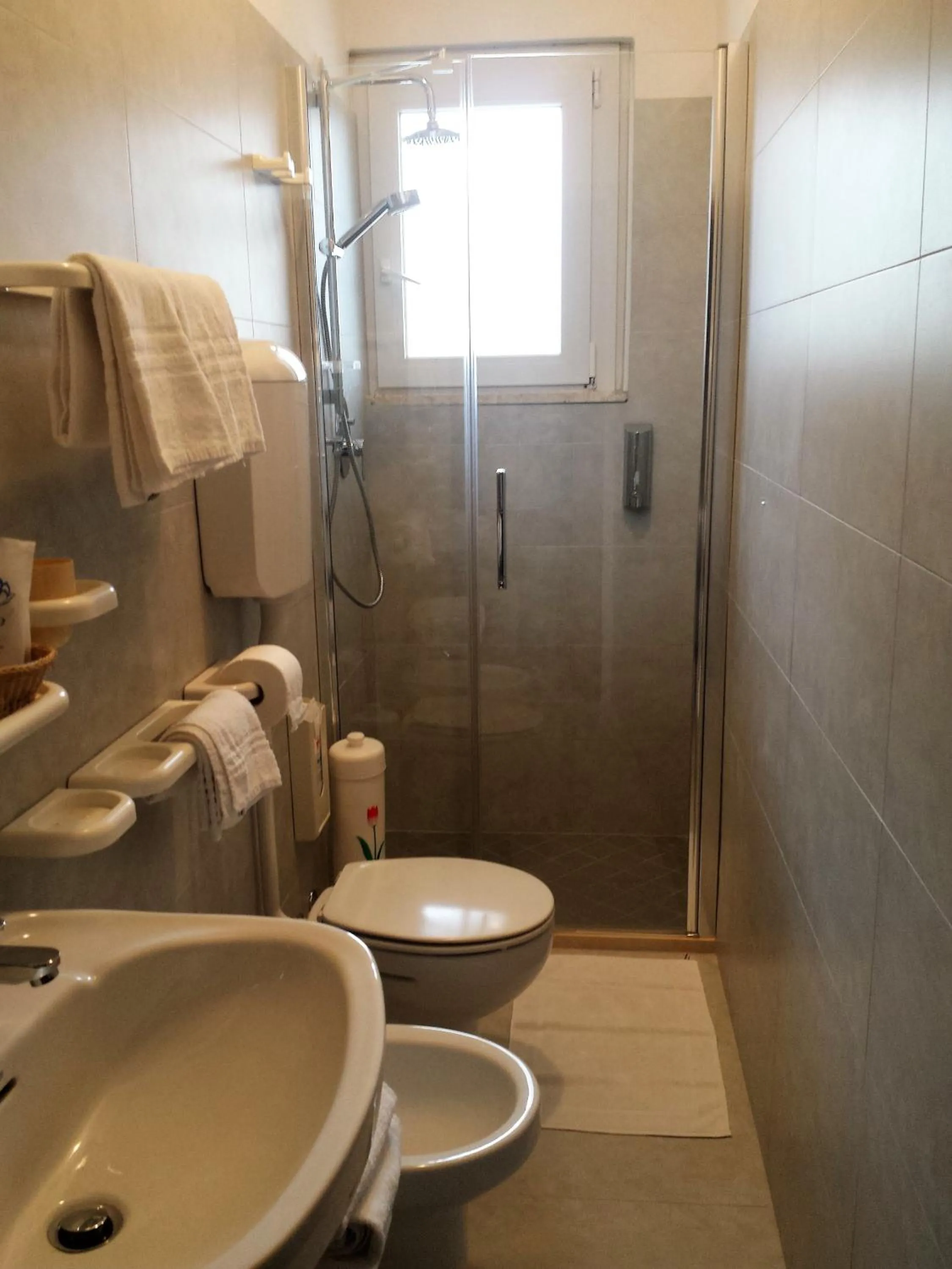 Bathroom in Hotel Katia