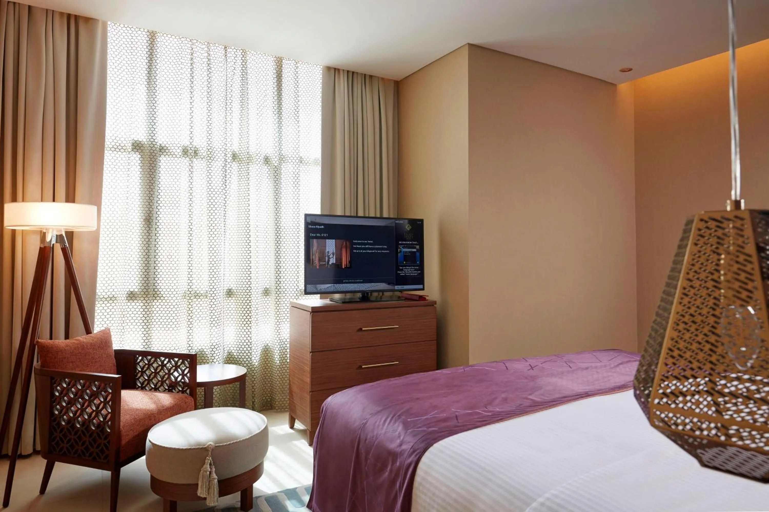 Photo of the whole room, Bed in Shaza Riyadh