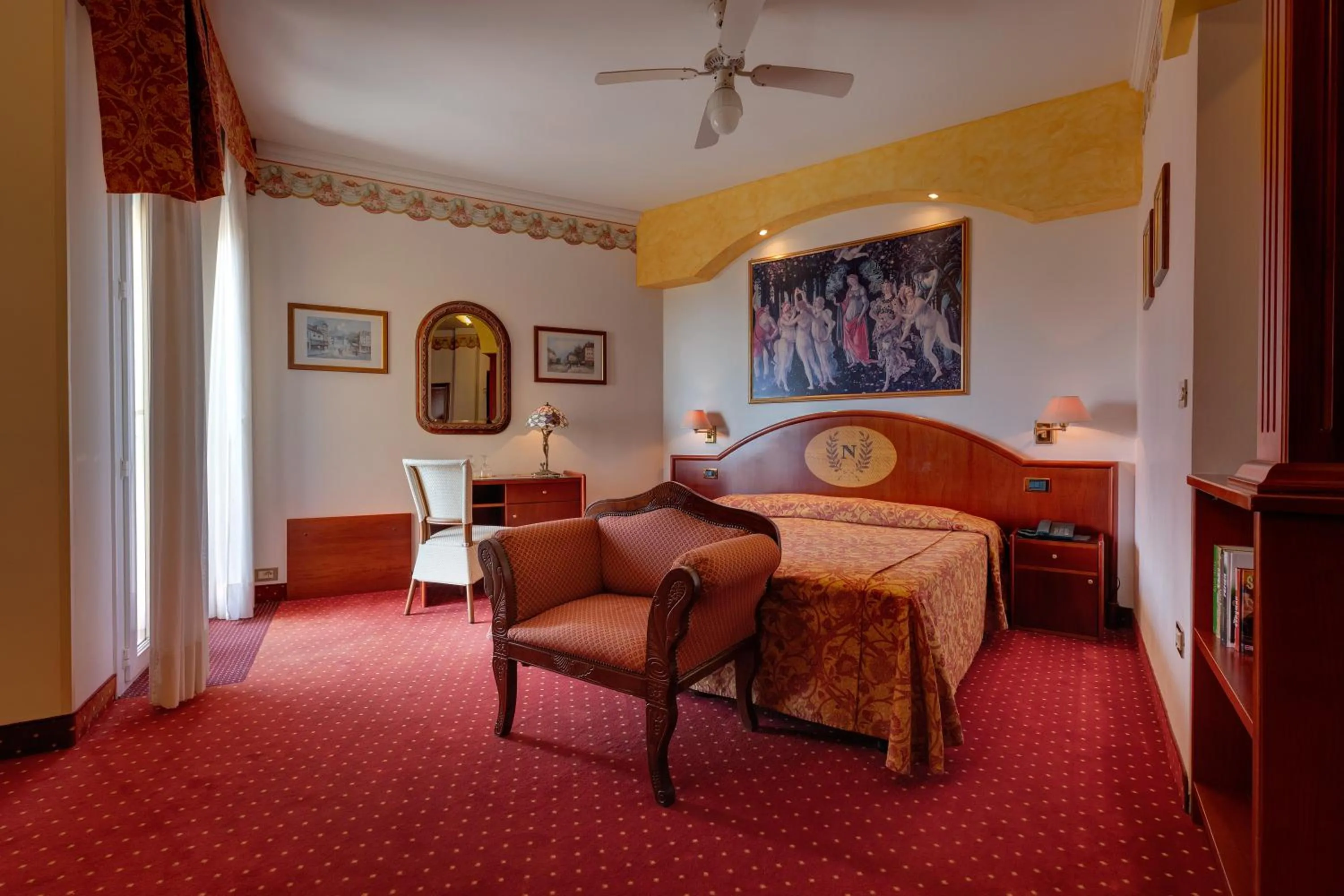 Photo of the whole room, Bed in Hotel Napoleon