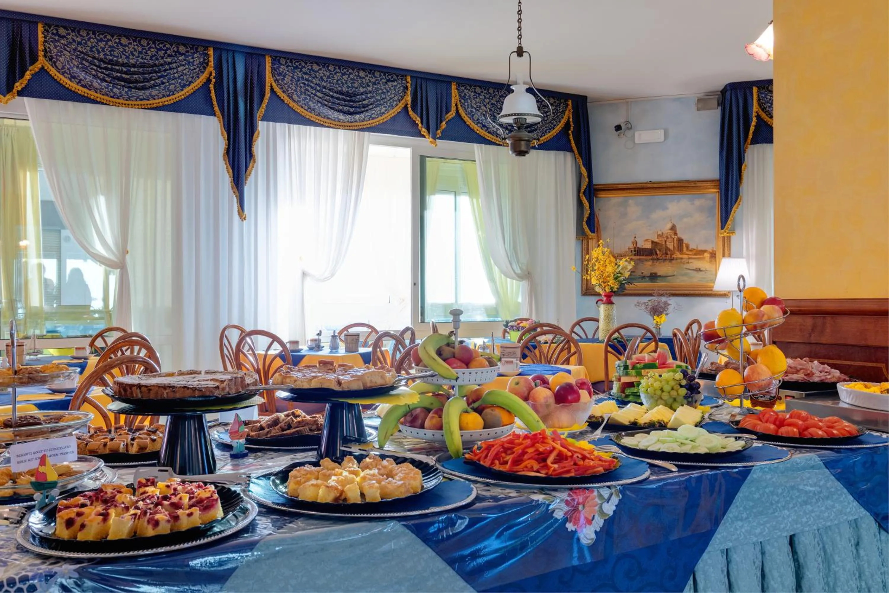 Food in Hotel Napoleon