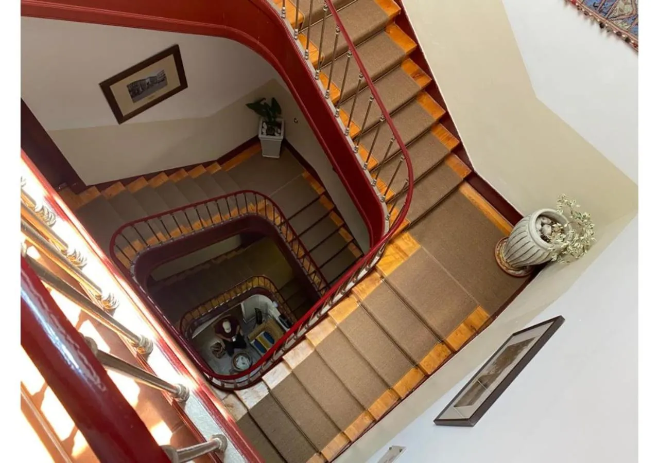 Property building in Pouso Dos Anjos