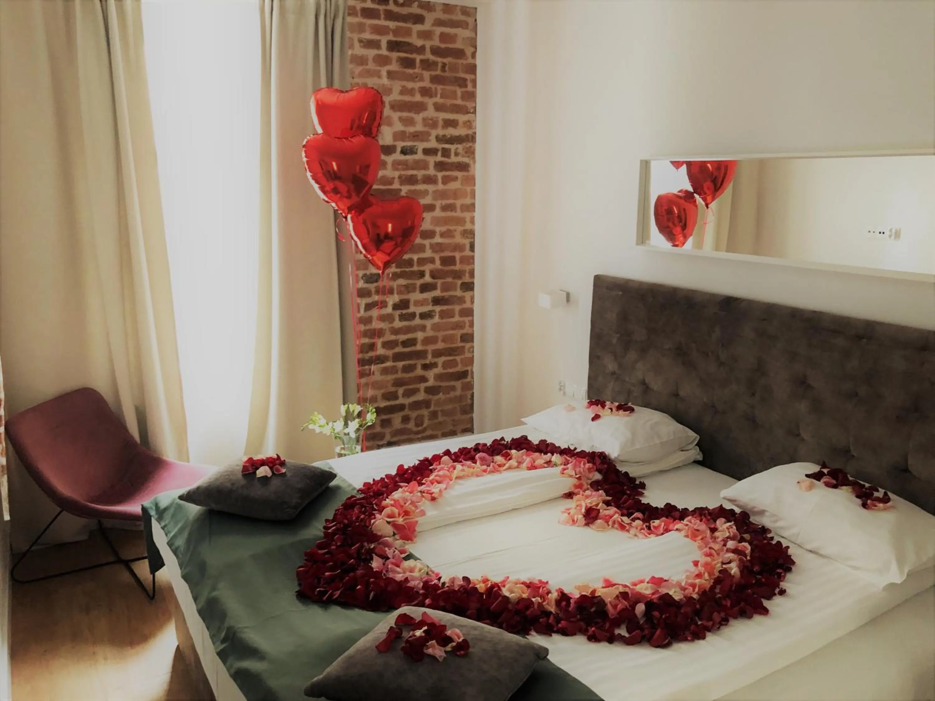 Photo of the whole room in Cinema Apartments