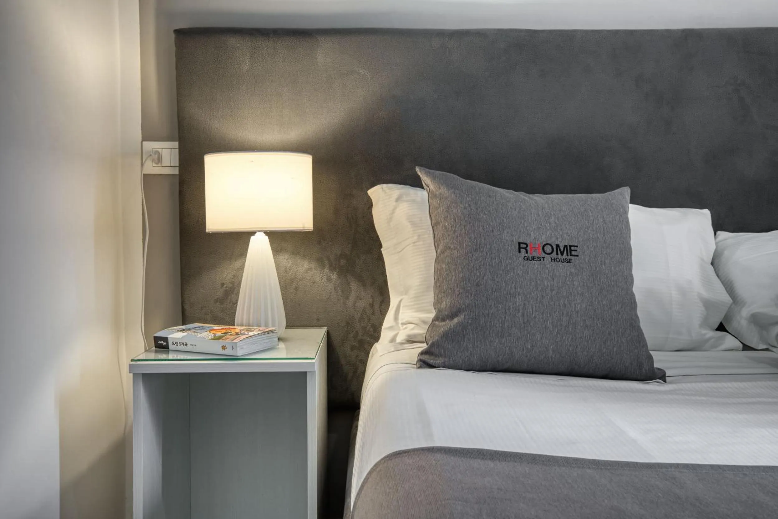 Bedroom, Bed in Rhome Guest House