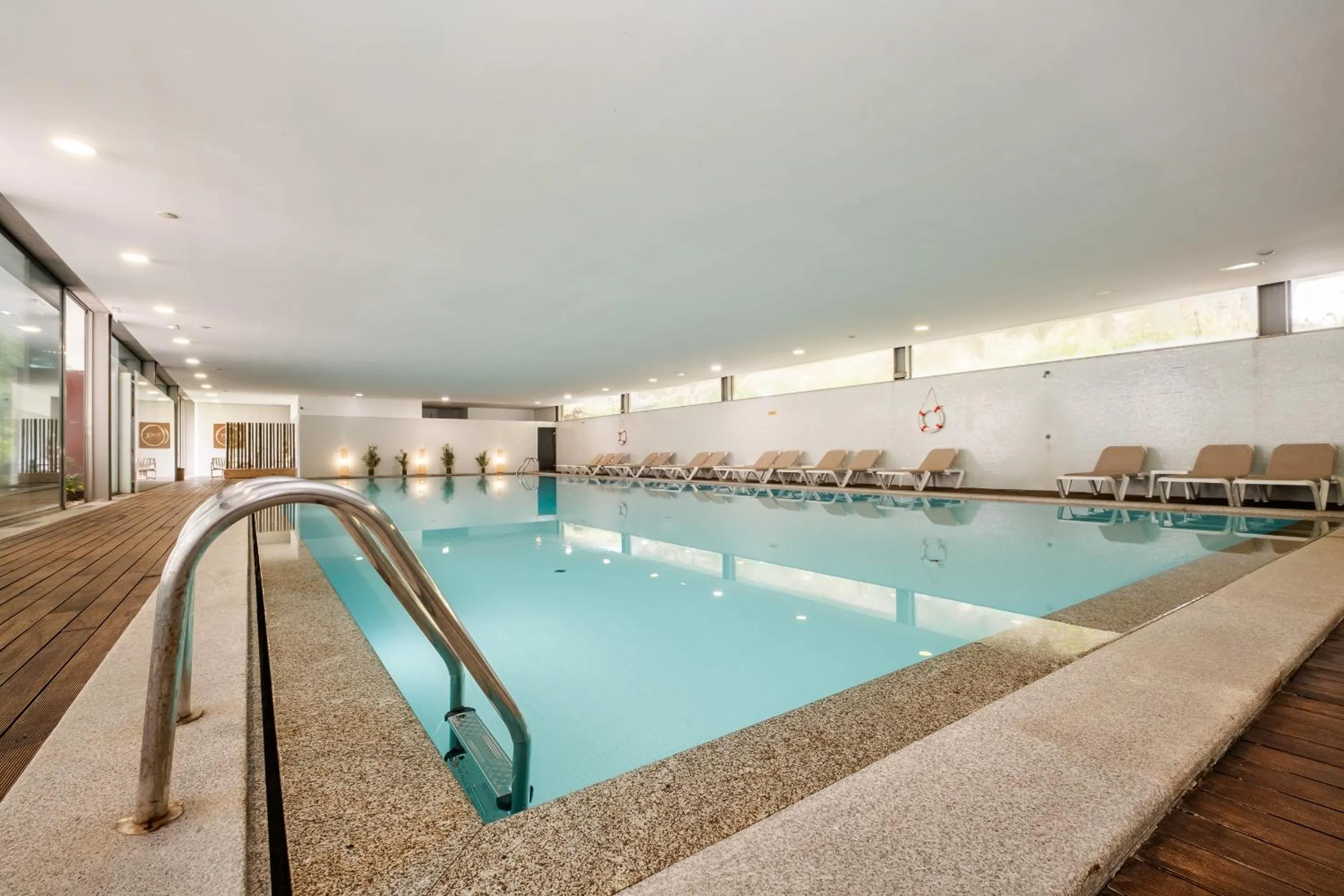 Swimming pool in Axis Ponte de Lima Golf Resort Hotel