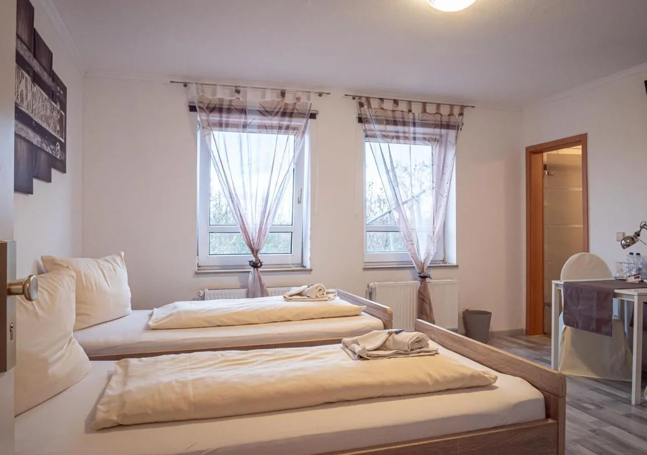 Bed in Hotel Bouzid - Laatzen