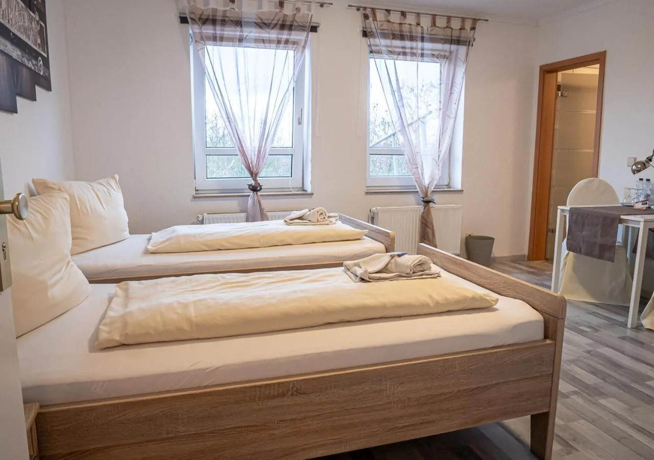 Bed in Hotel Bouzid - Laatzen