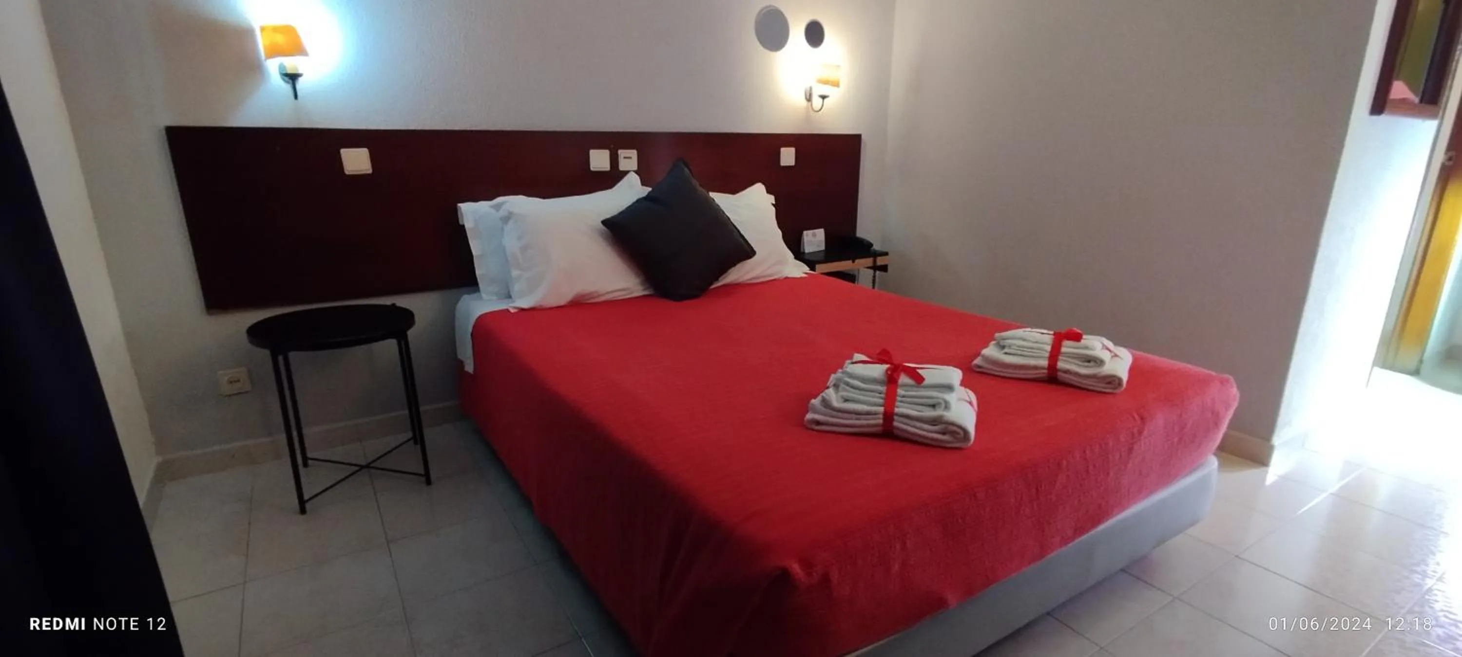 Bed in Hotel Alnacir