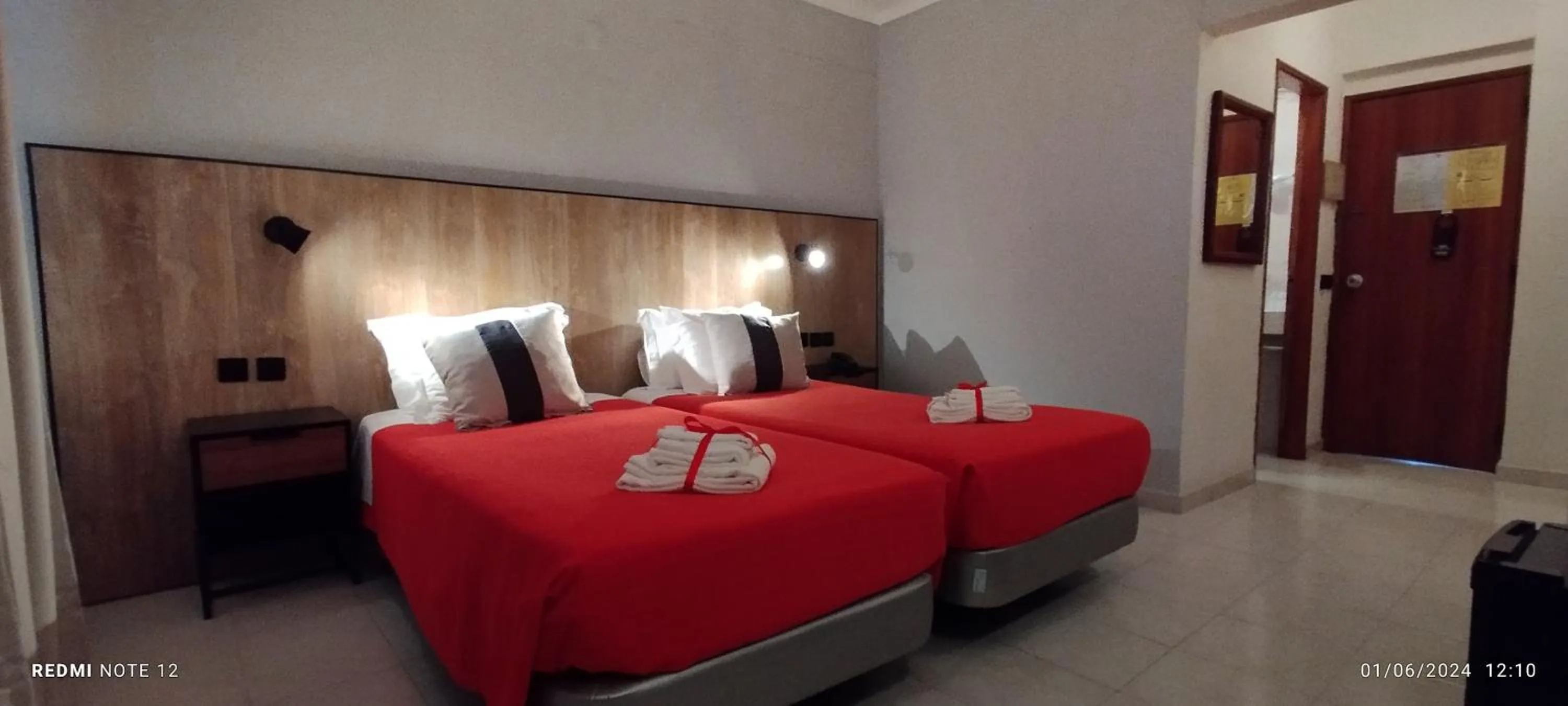 Bed in Hotel Alnacir