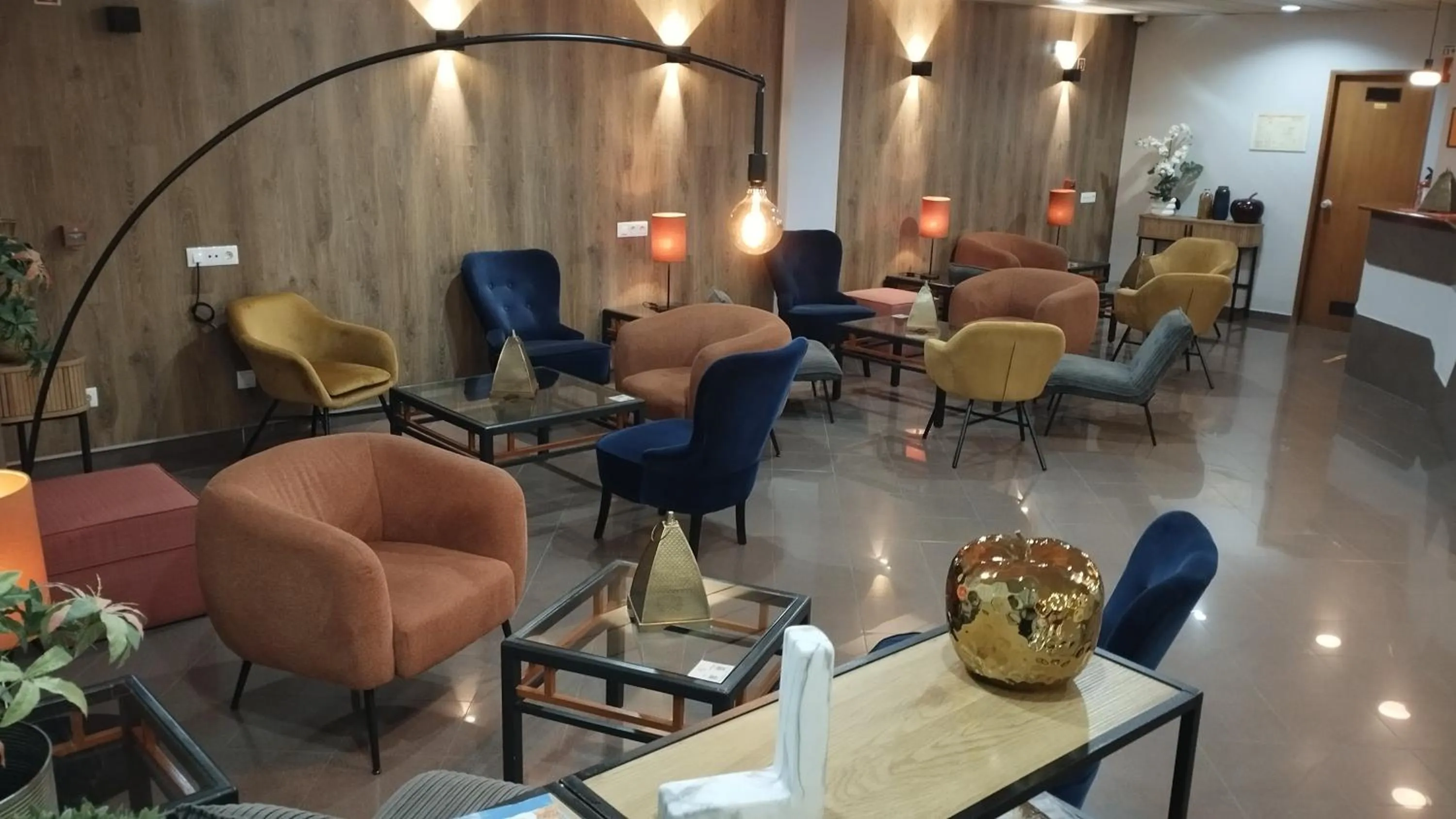 Lounge or bar in Hotel Alnacir