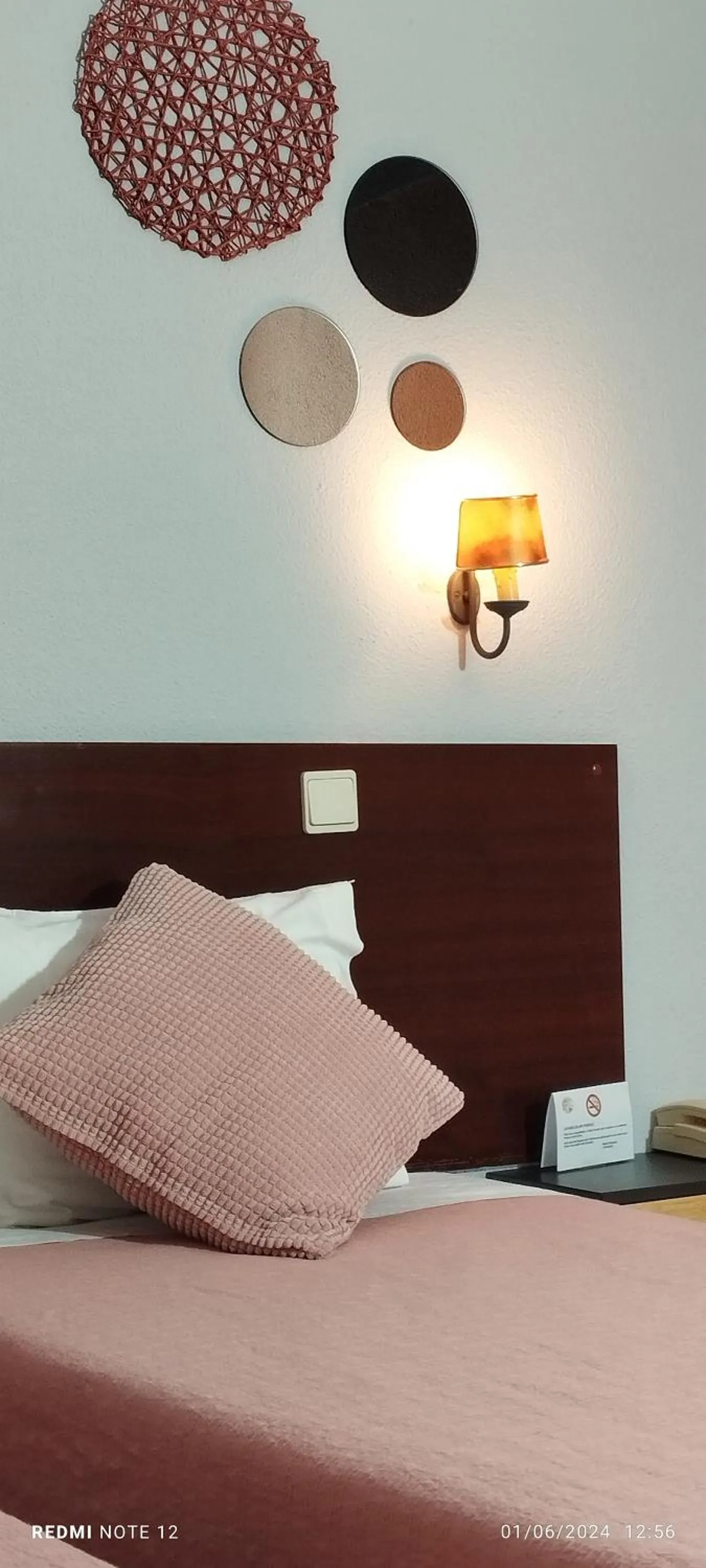 Bed in Hotel Alnacir