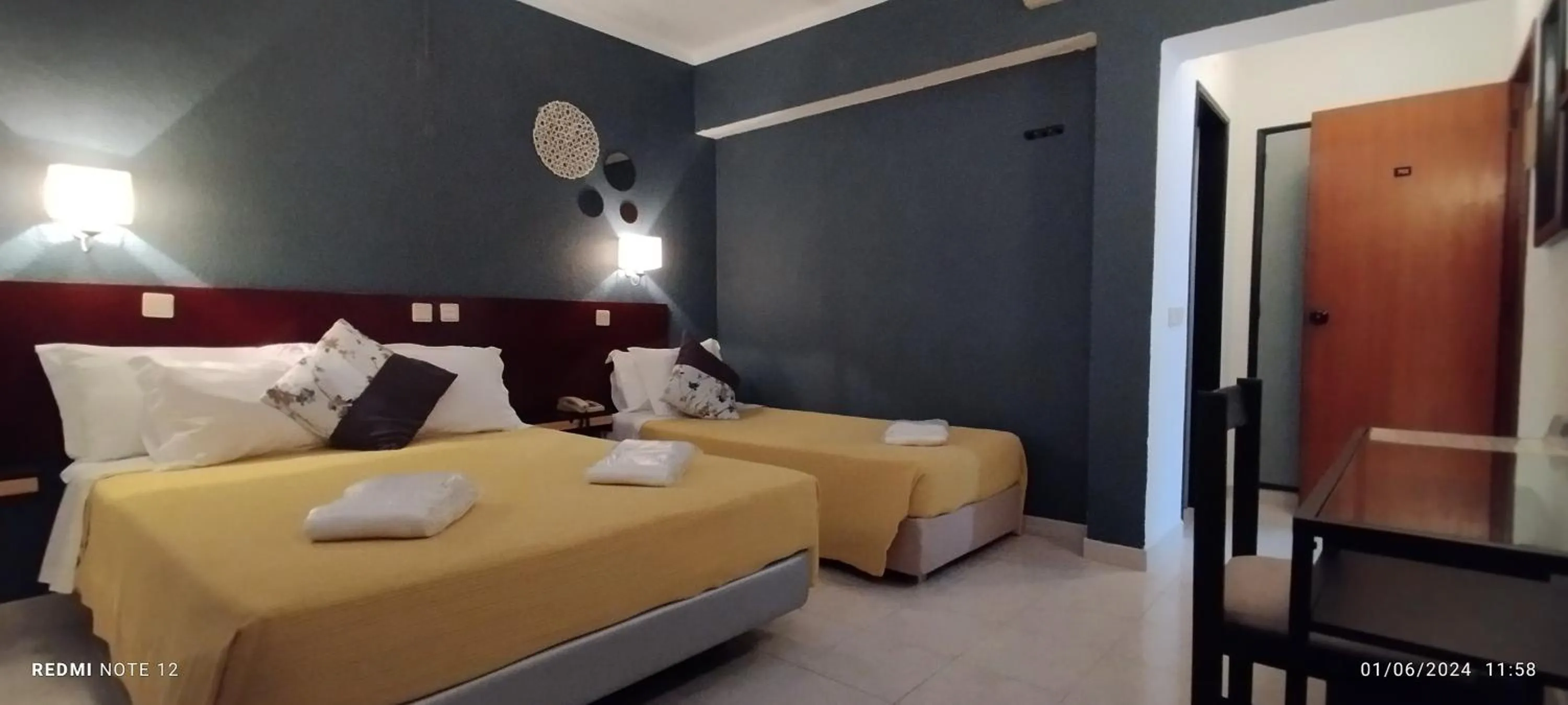 Bed in Hotel Alnacir