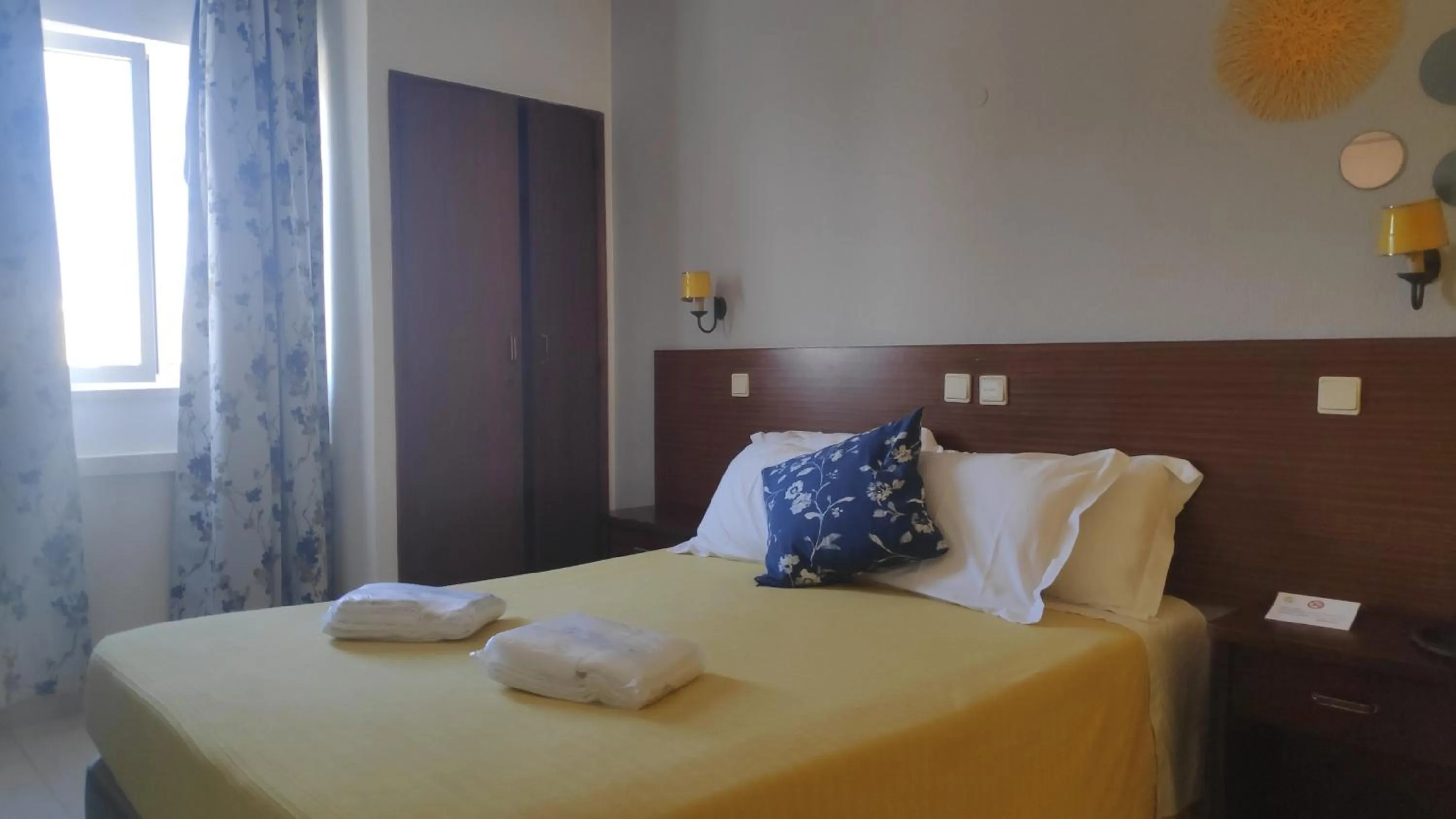 Bed in Hotel Alnacir