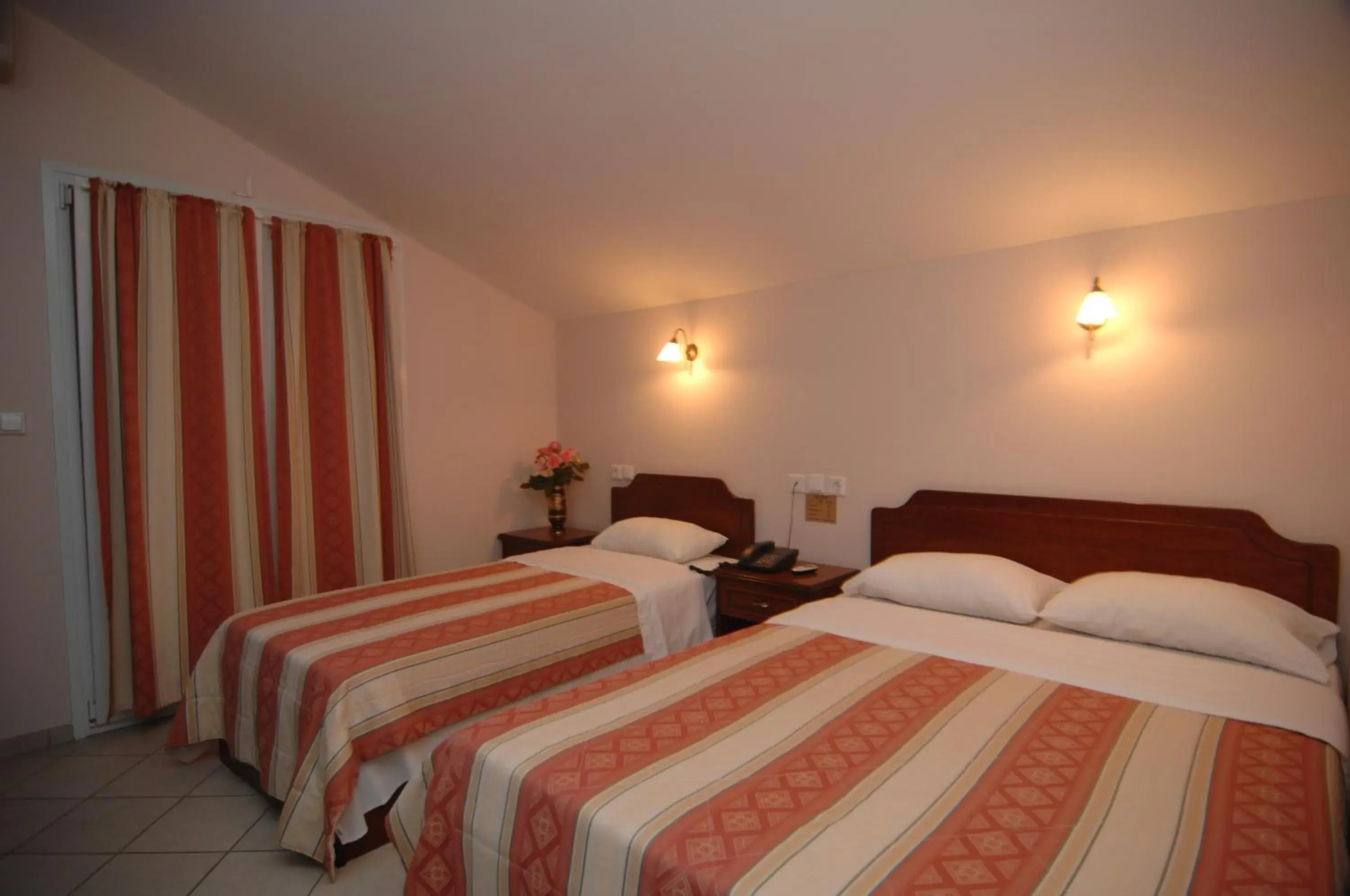 Triple Room in Kalipso Triple Room in Kalipso