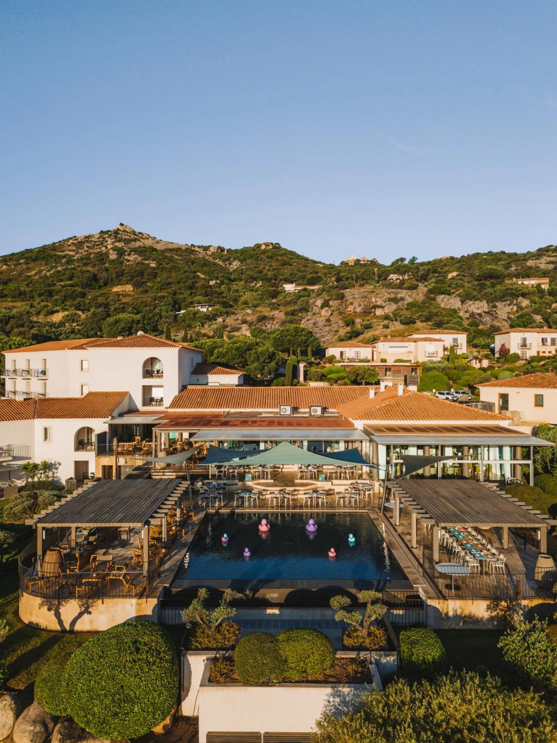 Property building in La Villa Calvi