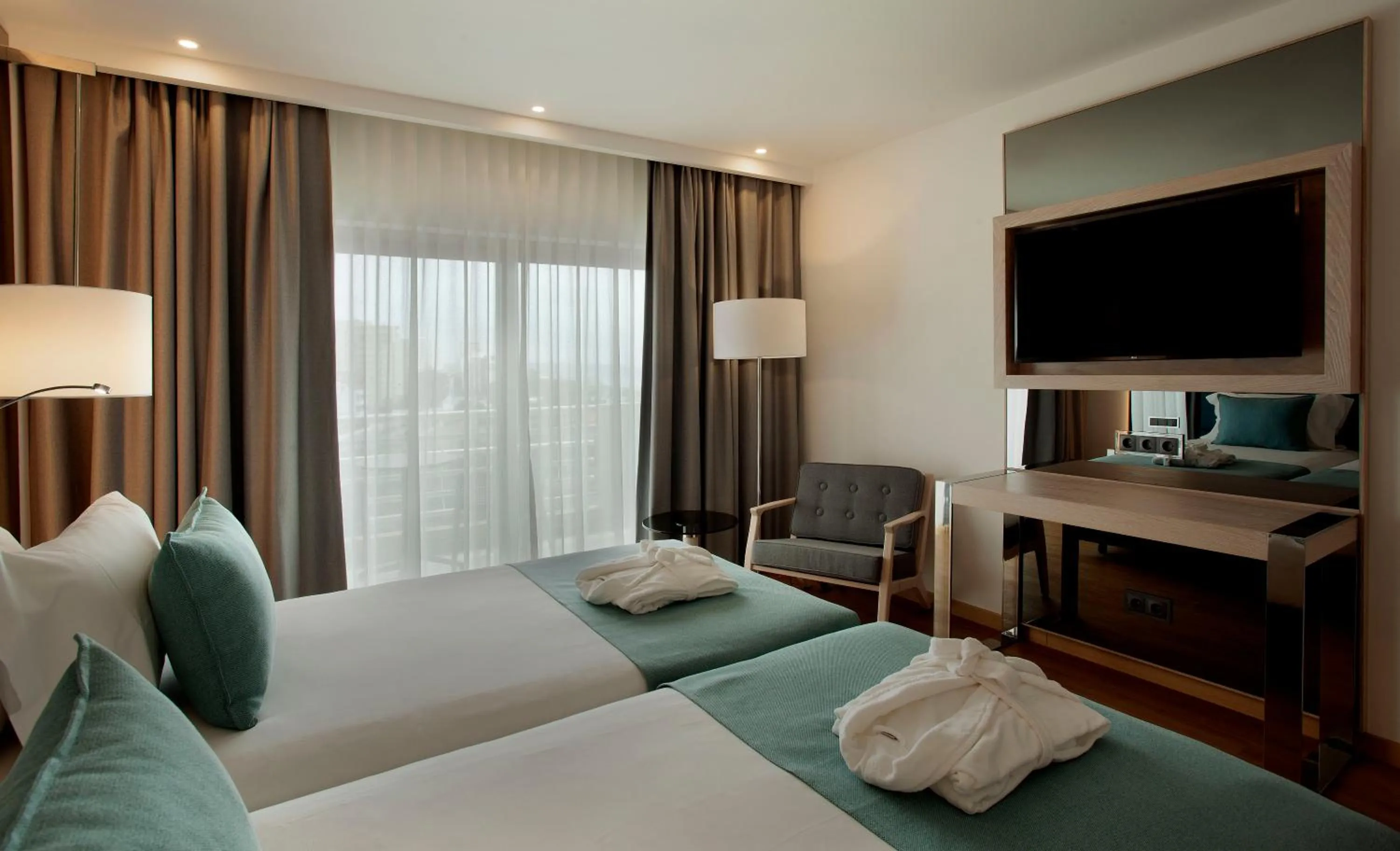 Bed in TURIM Presidente Hotel