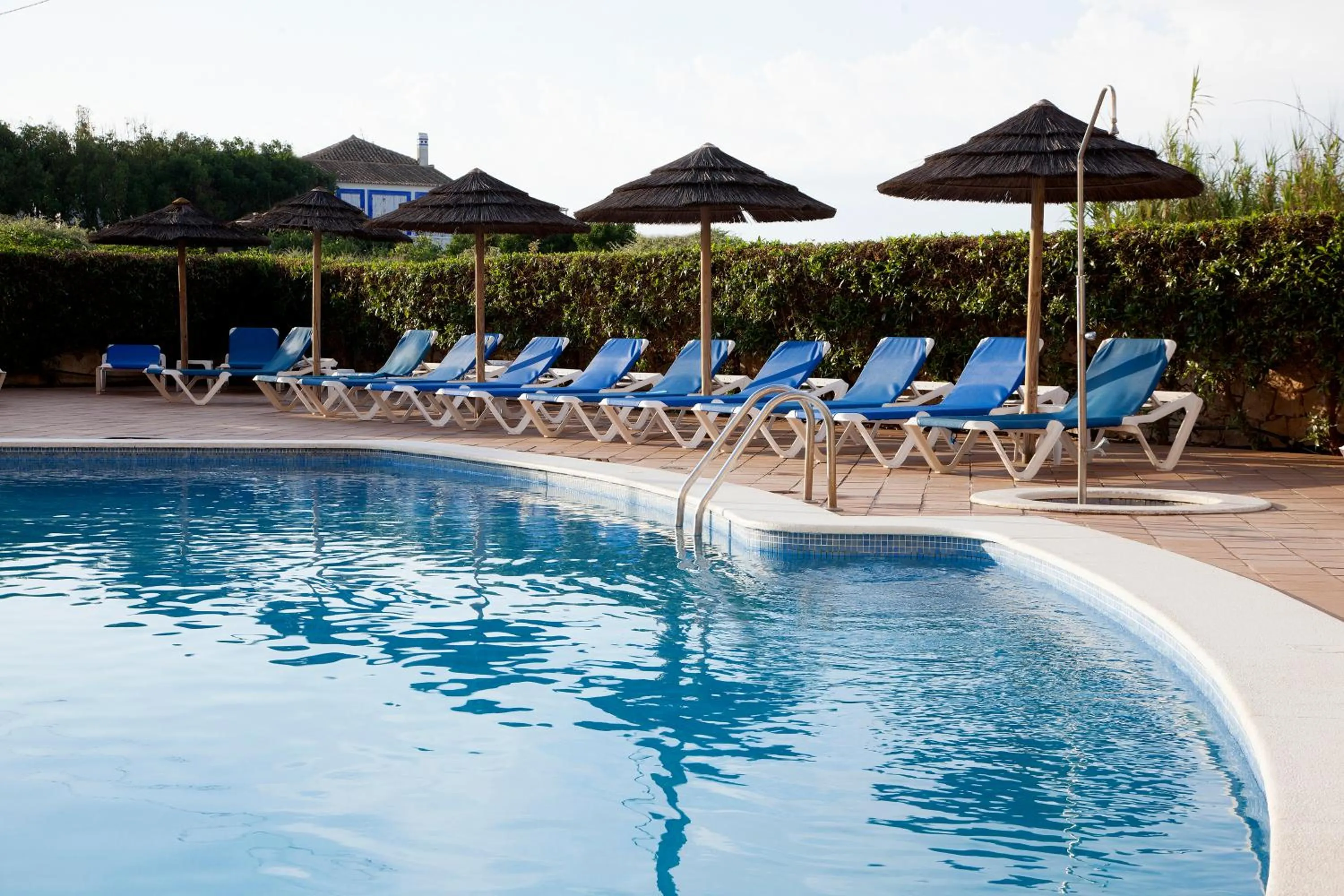 Swimming pool in TURIM Presidente Hotel