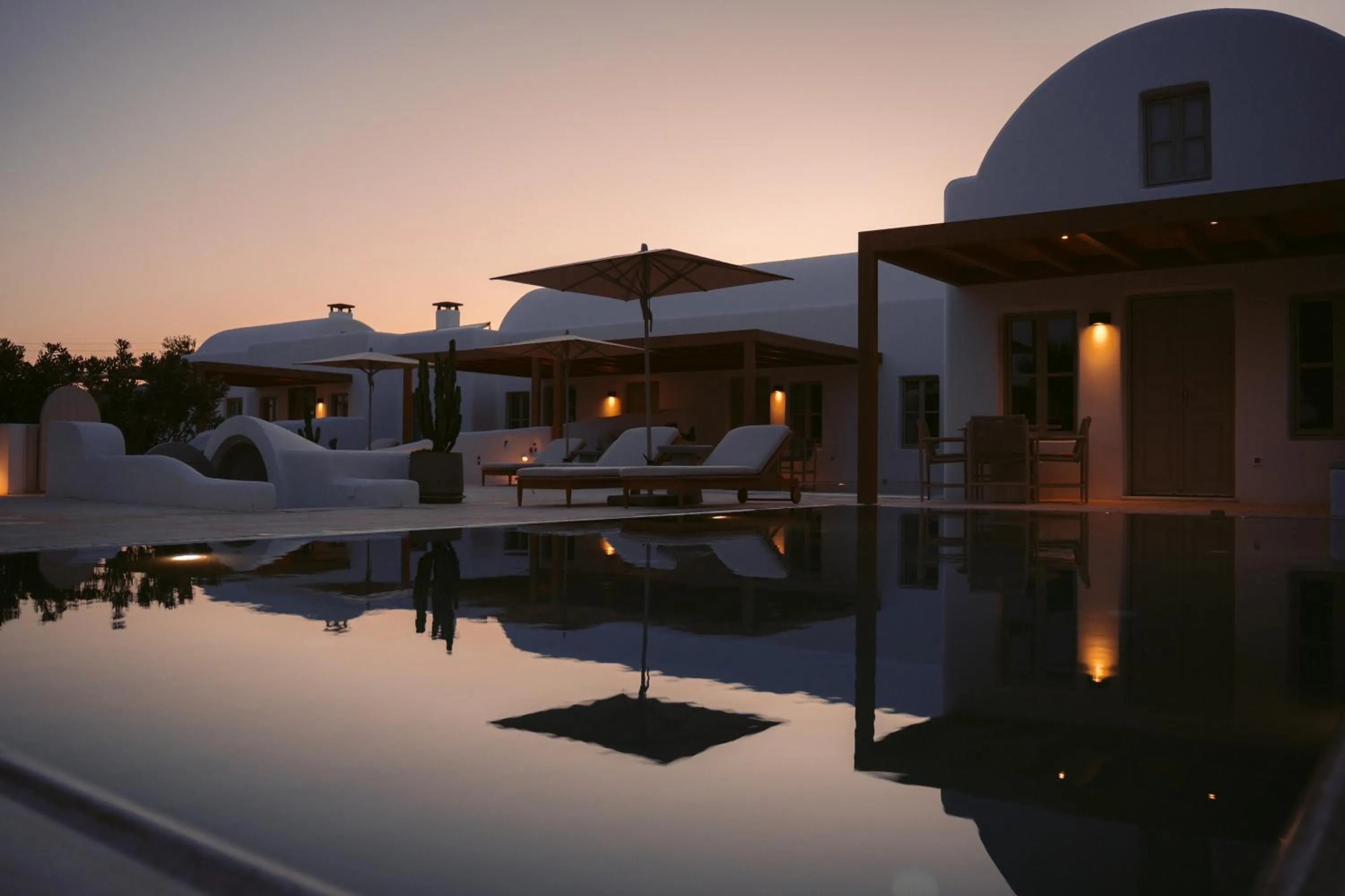 Swimming pool in Black Rose Beach Suites