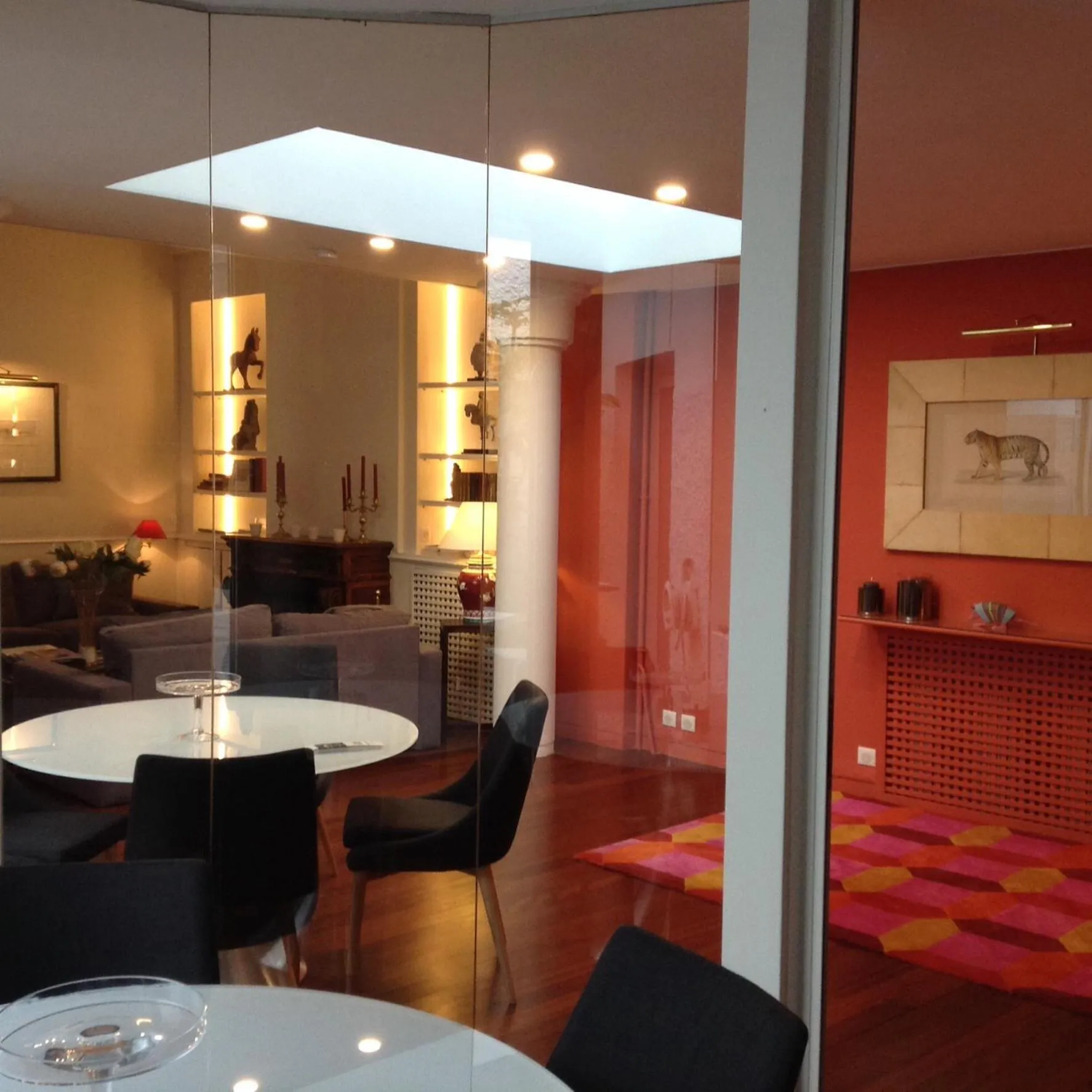 Dining area in Maison d'hôtes Bordeaux Centre Le Patio de l'Intendance