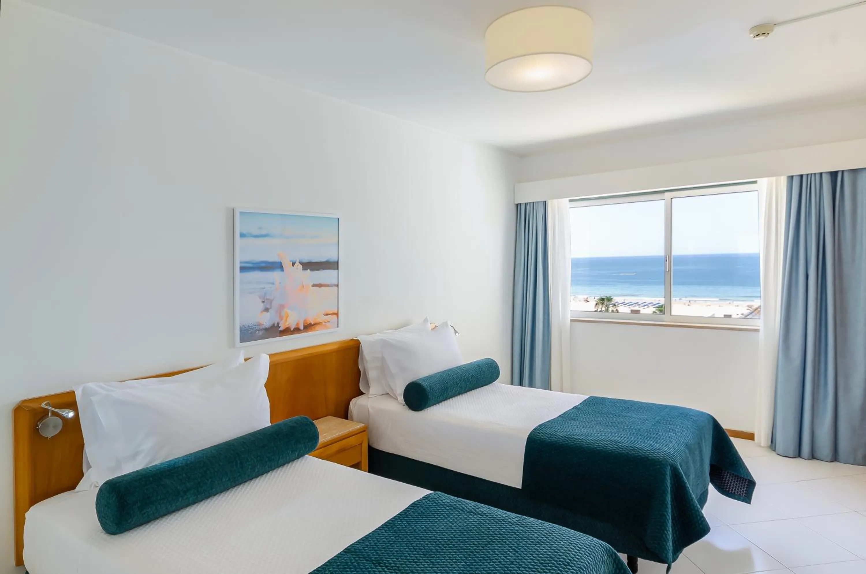 Bed in TURIM Algarve Mor Apartamentos Turísticos