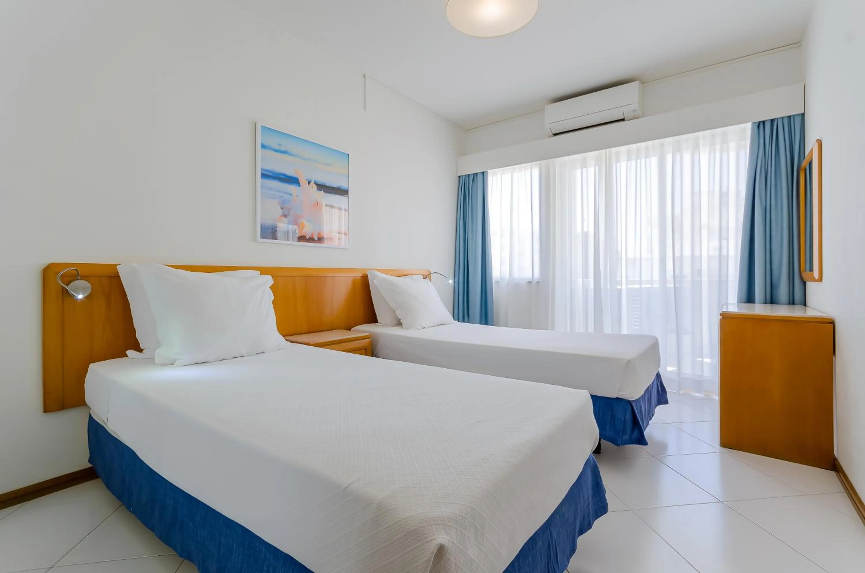 Bed in TURIM Algarve Mor Apartamentos Turísticos