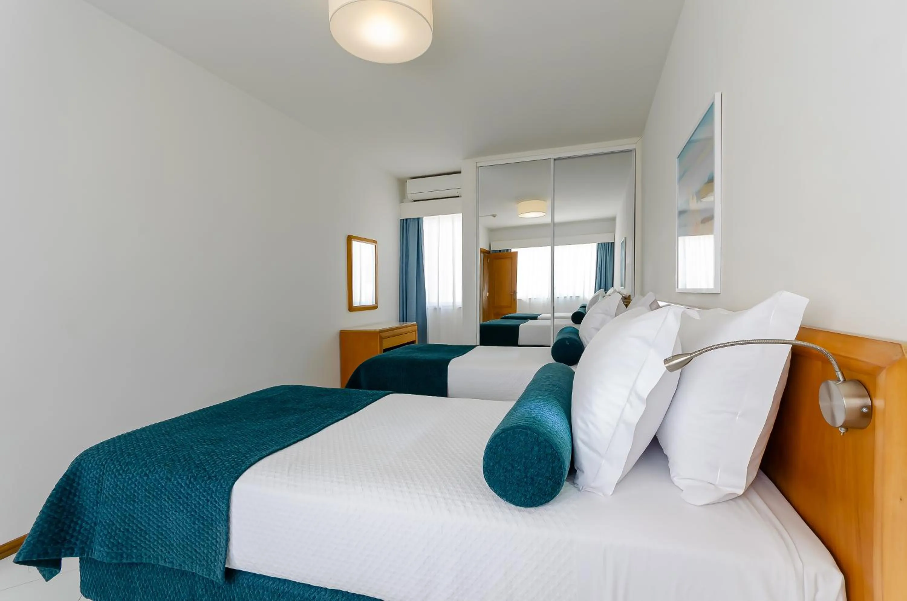 Bed in TURIM Algarve Mor Apartamentos Turísticos