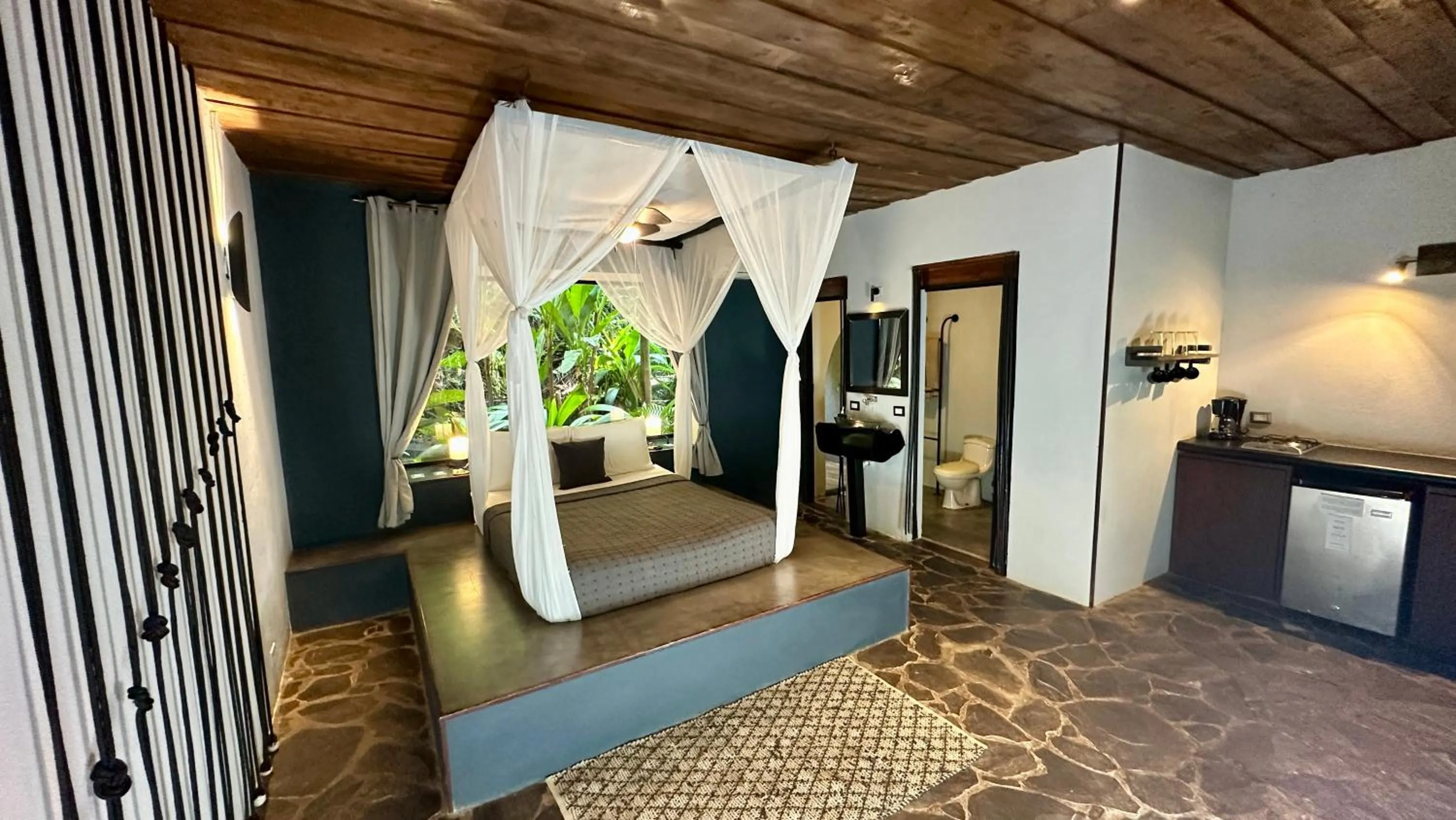 Bed in Canaima Chill House