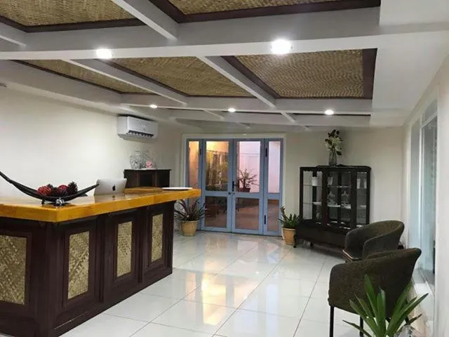 The White House Hotel