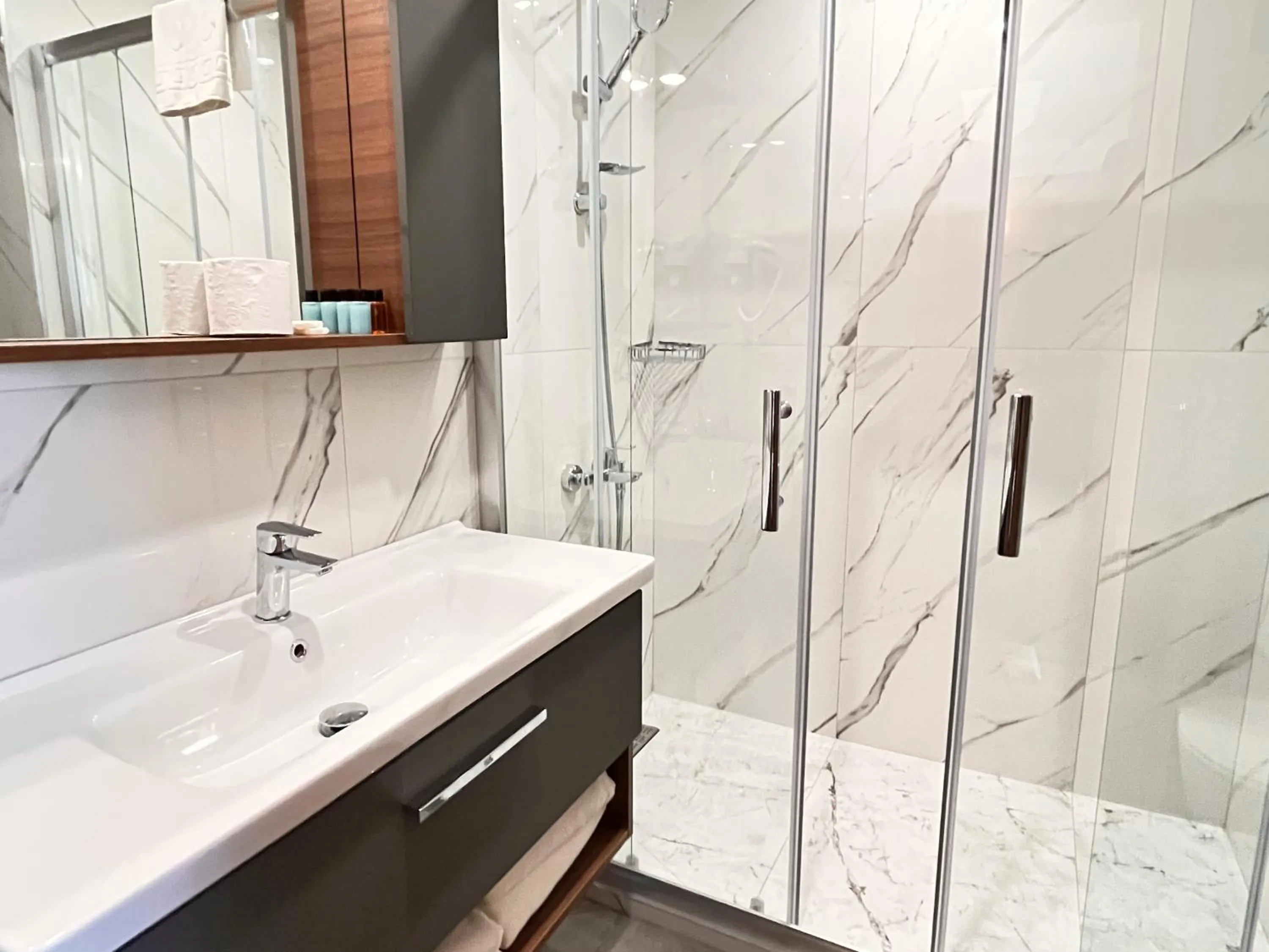 Bathroom in Aren Suites