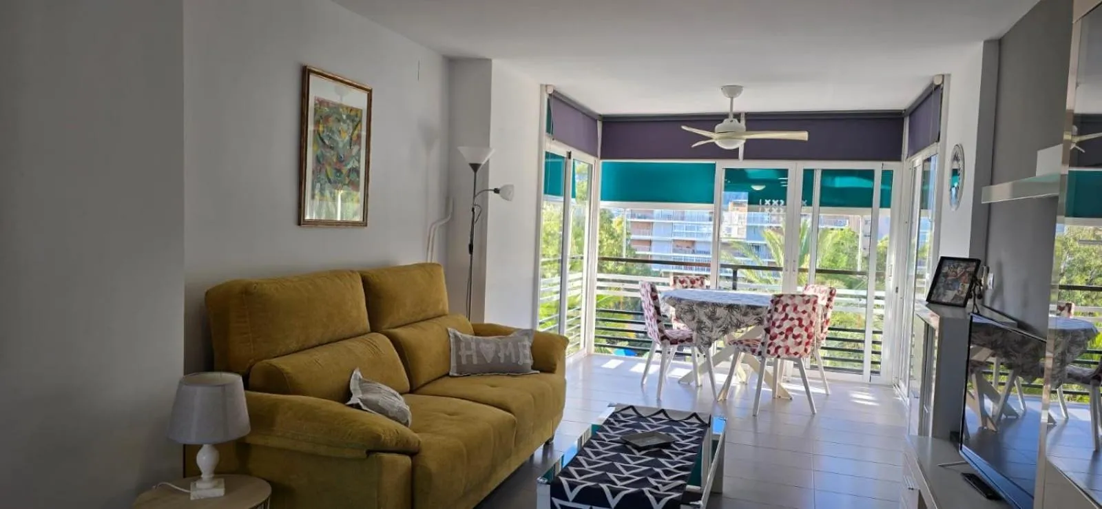 Dining area in barbara 20 playa muchavista alicante
