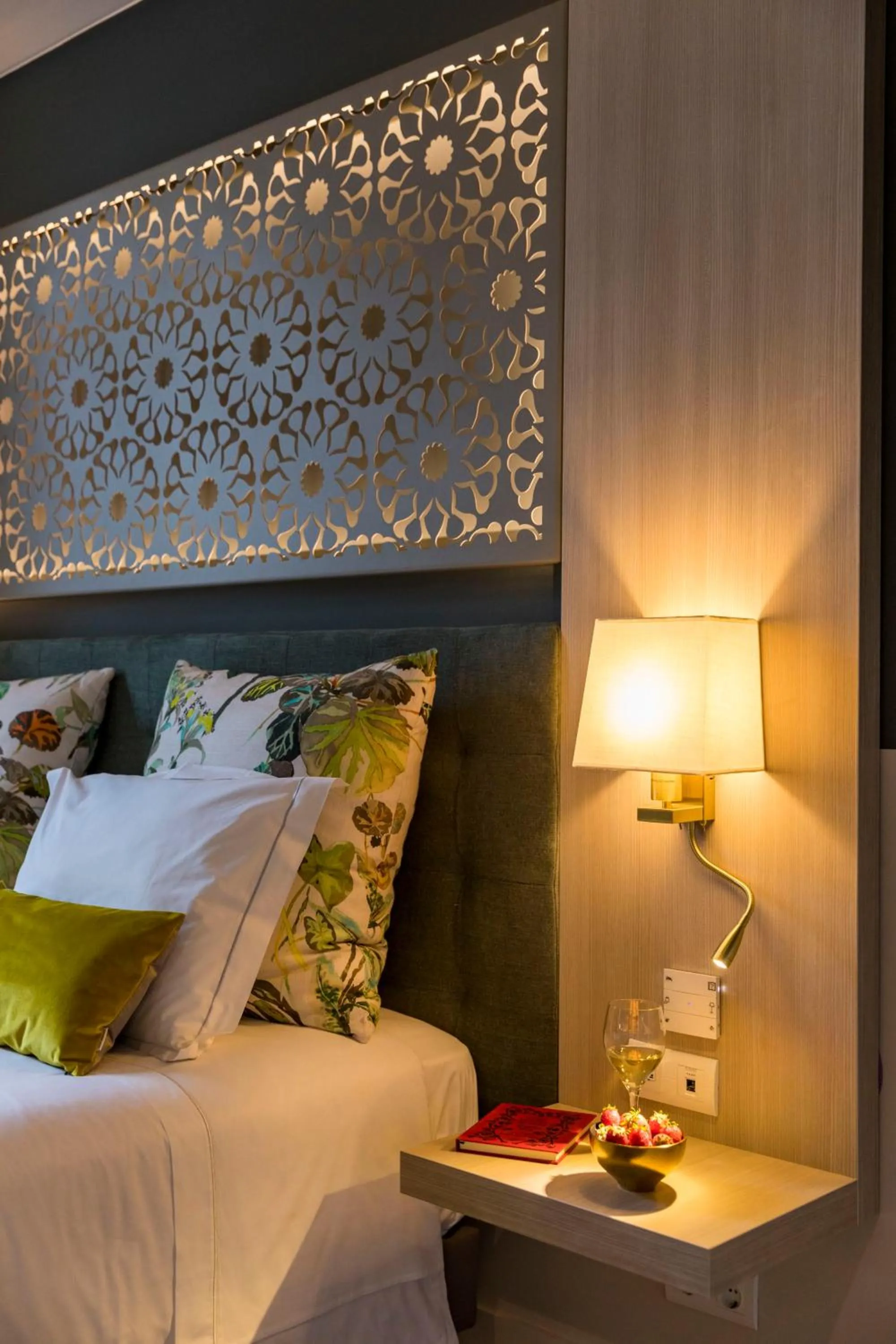 Decorative detail, Bed in Hotel Estrela De Fatima