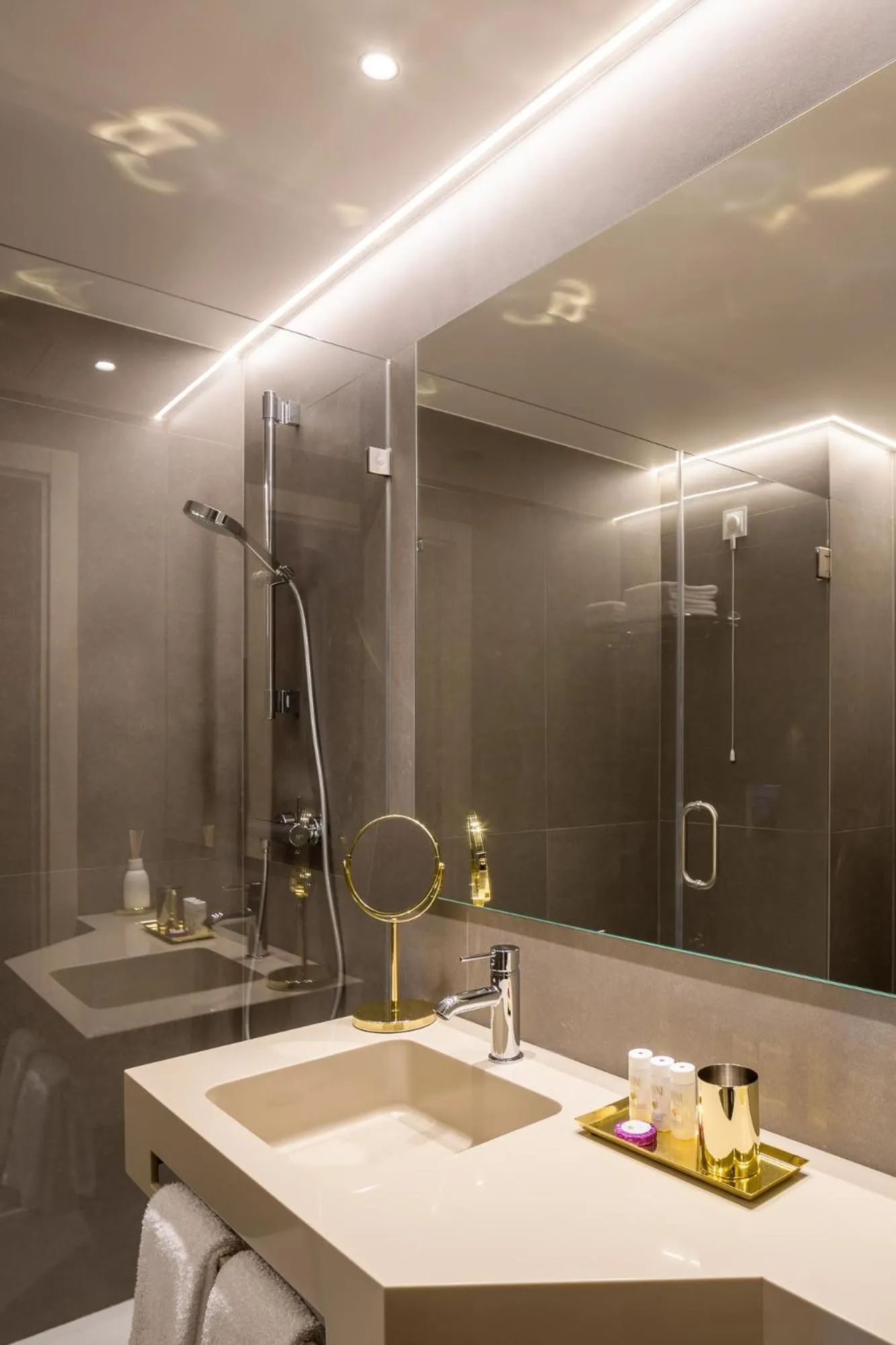 Toilet in Hotel Estrela De Fatima