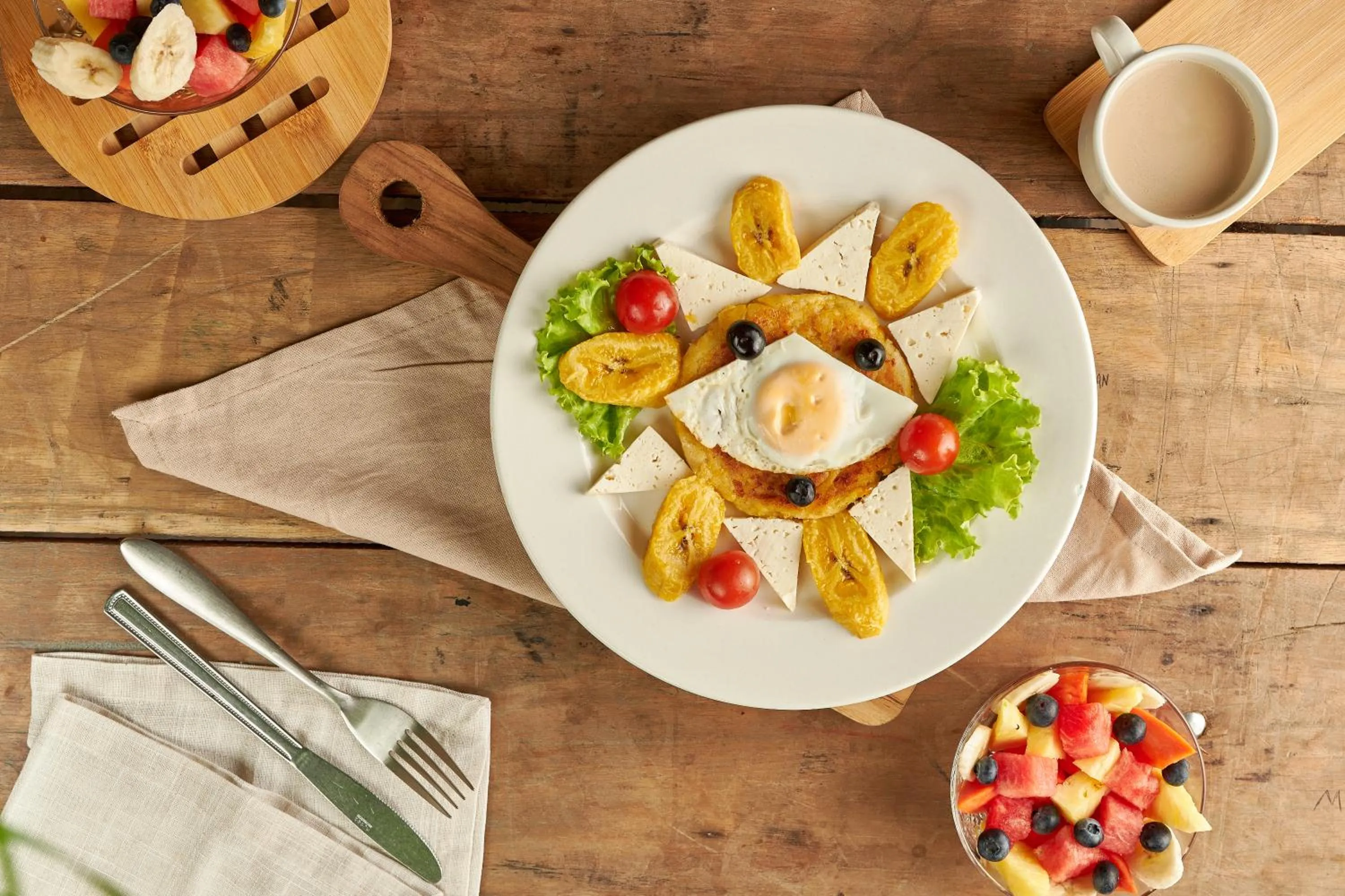 Restaurant/places to eat in Genesis Hotel